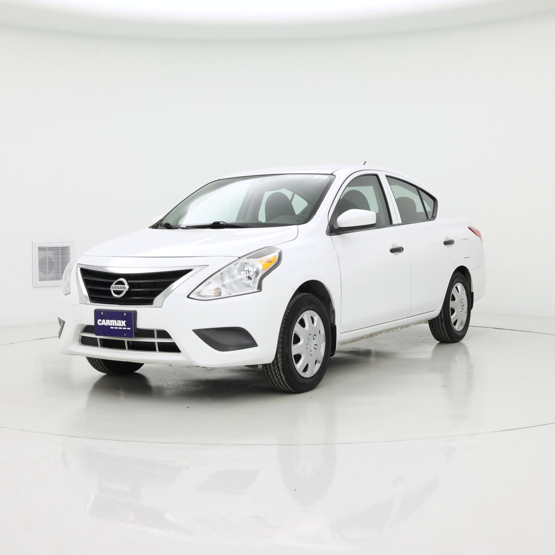 Thumbnail: 2016 Nissan Versa - 4