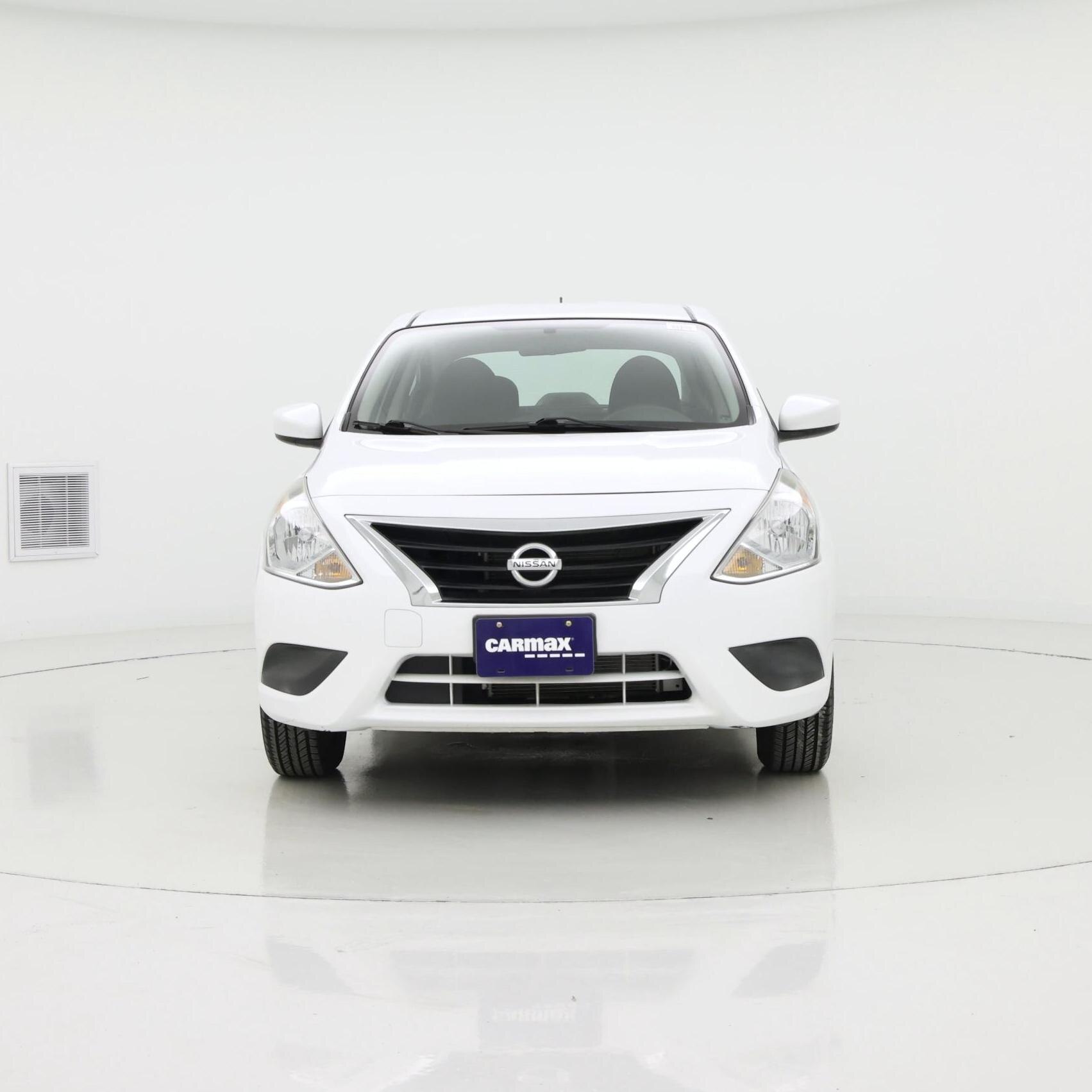 Thumbnail: 2016 Nissan Versa - 5