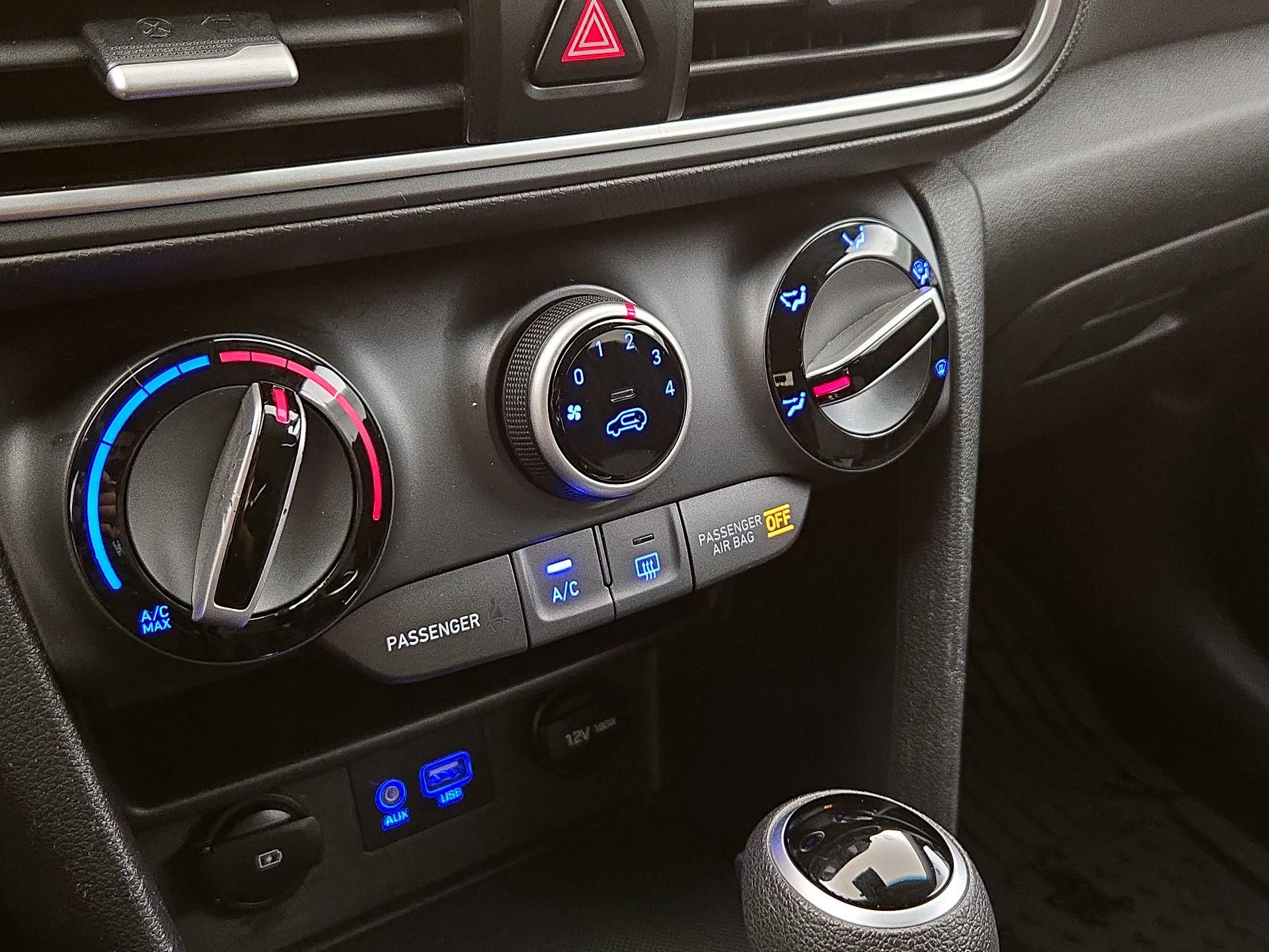 Thumbnail: 2019 Hyundai Kona - 16