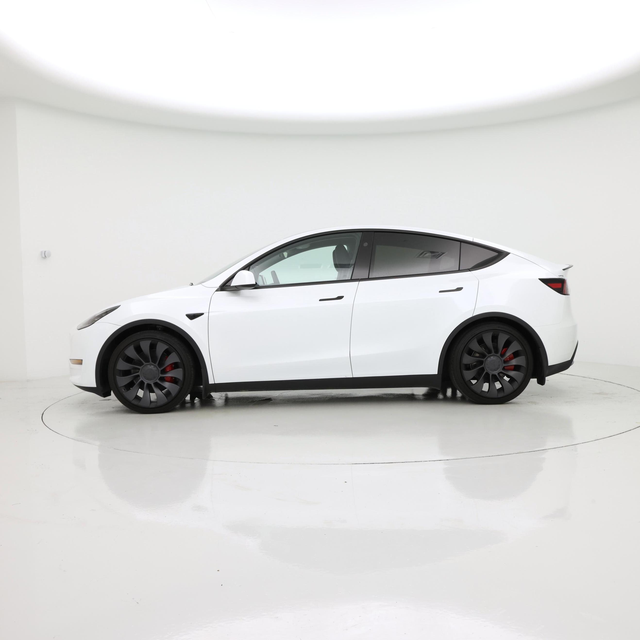 Thumbnail: 2025 Tesla Model Y - 3