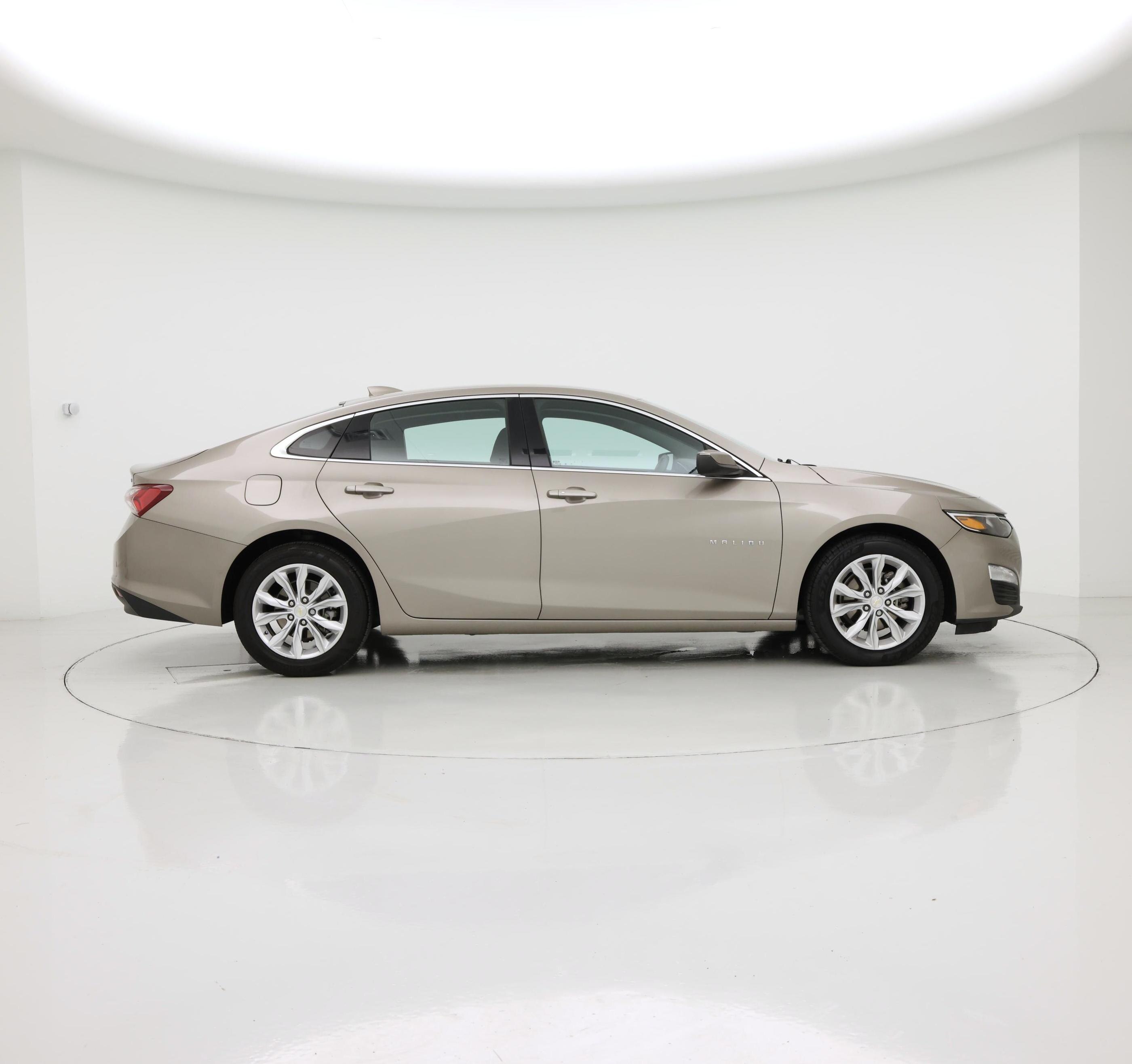 Thumbnail: 2022 Chevrolet Malibu - 7