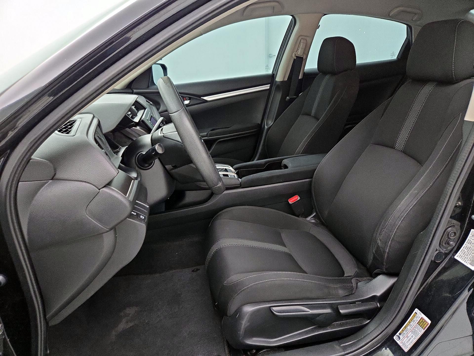 Thumbnail: 2016 Honda Civic - 11