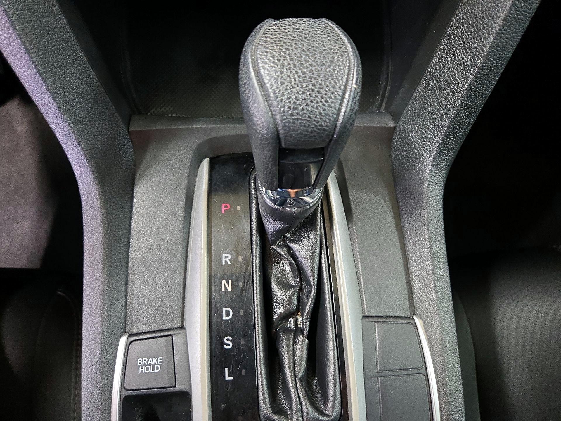 Thumbnail: 2016 Honda Civic - 17