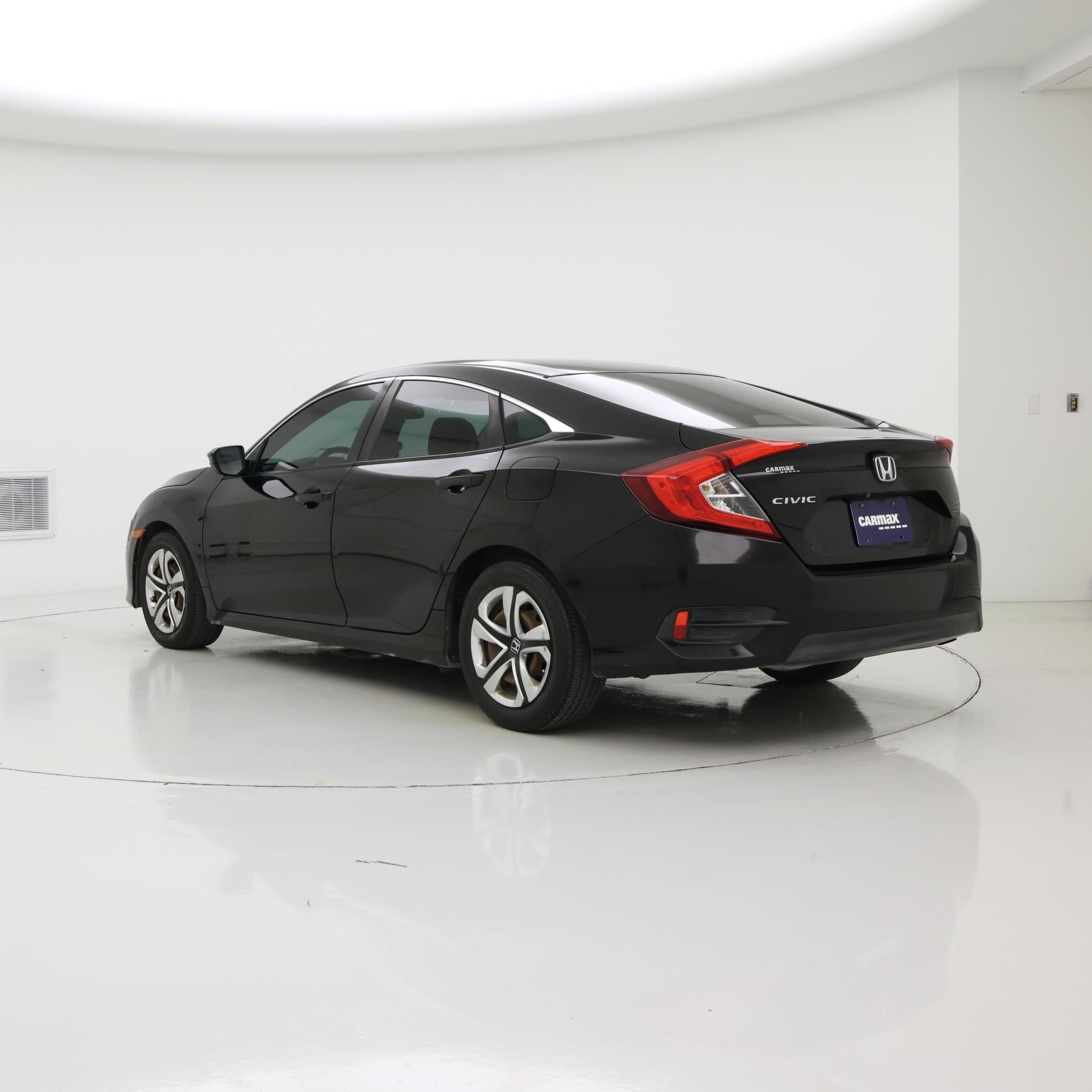 Thumbnail: 2016 Honda Civic - 2