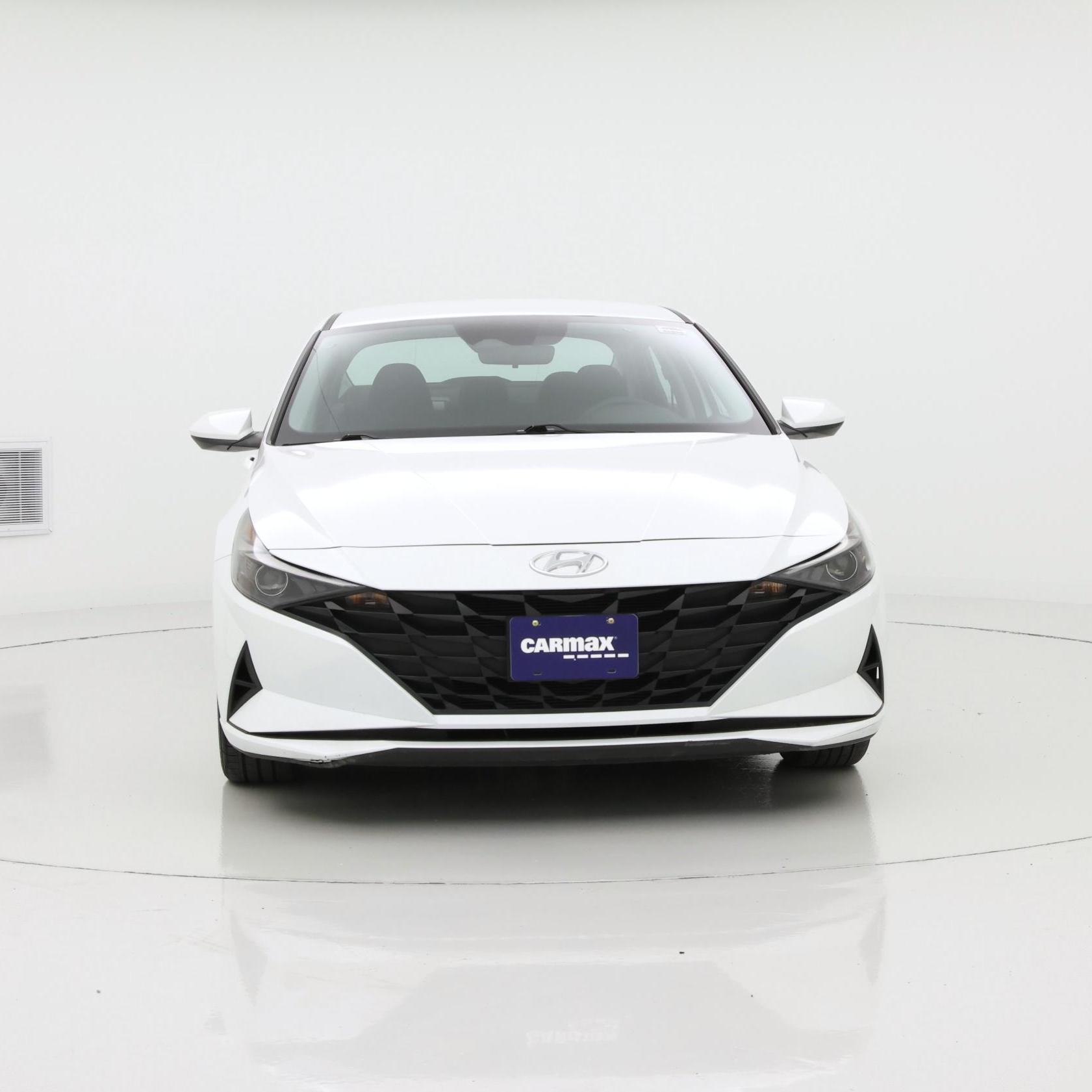 Thumbnail: 2022 Hyundai Elantra - 5