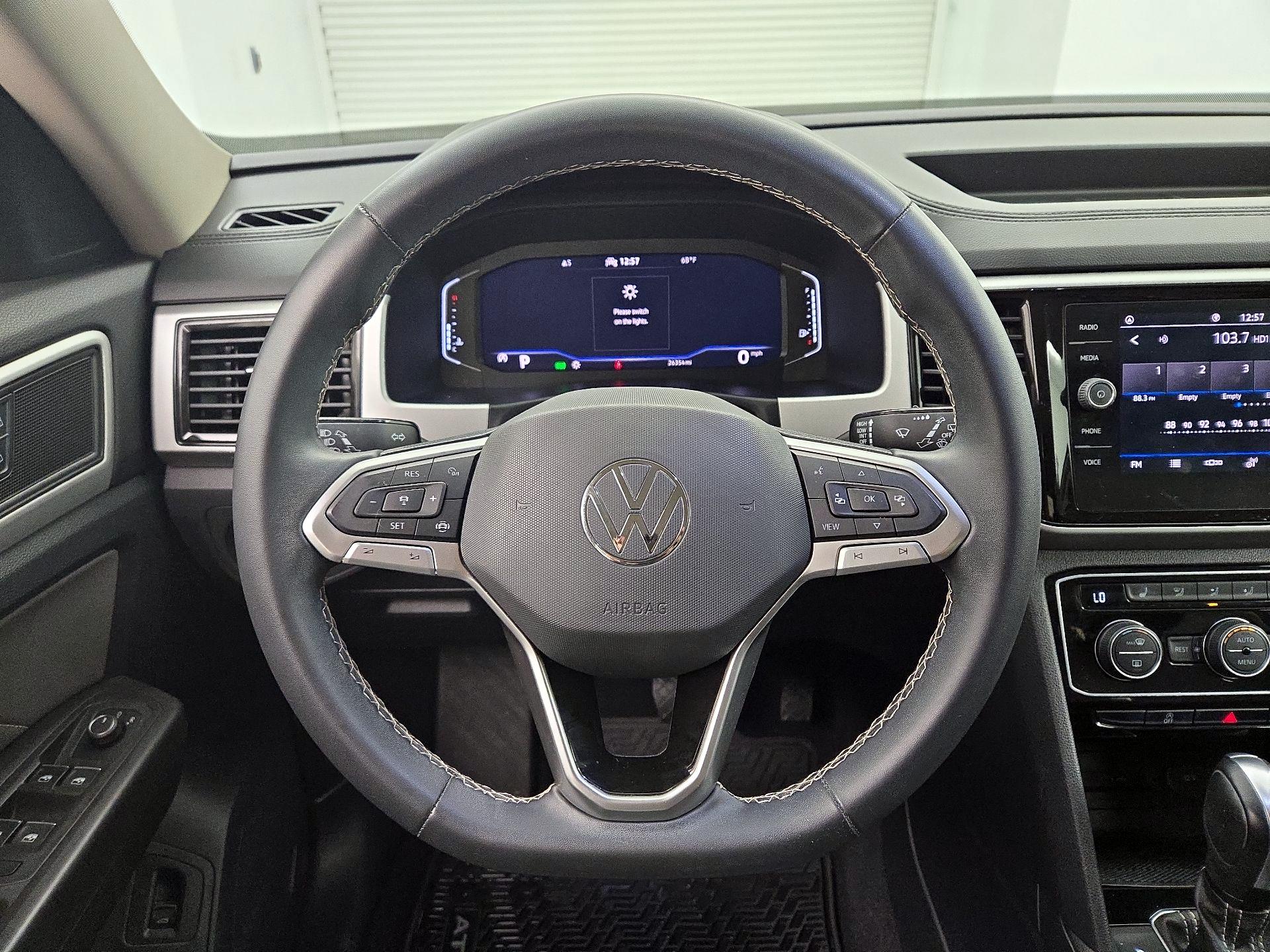 Thumbnail: 2022 Volkswagen Atlas - 10