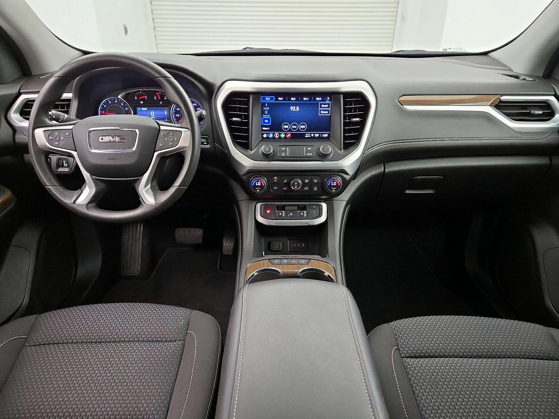 Thumbnail: 2023 GMC Acadia - 9