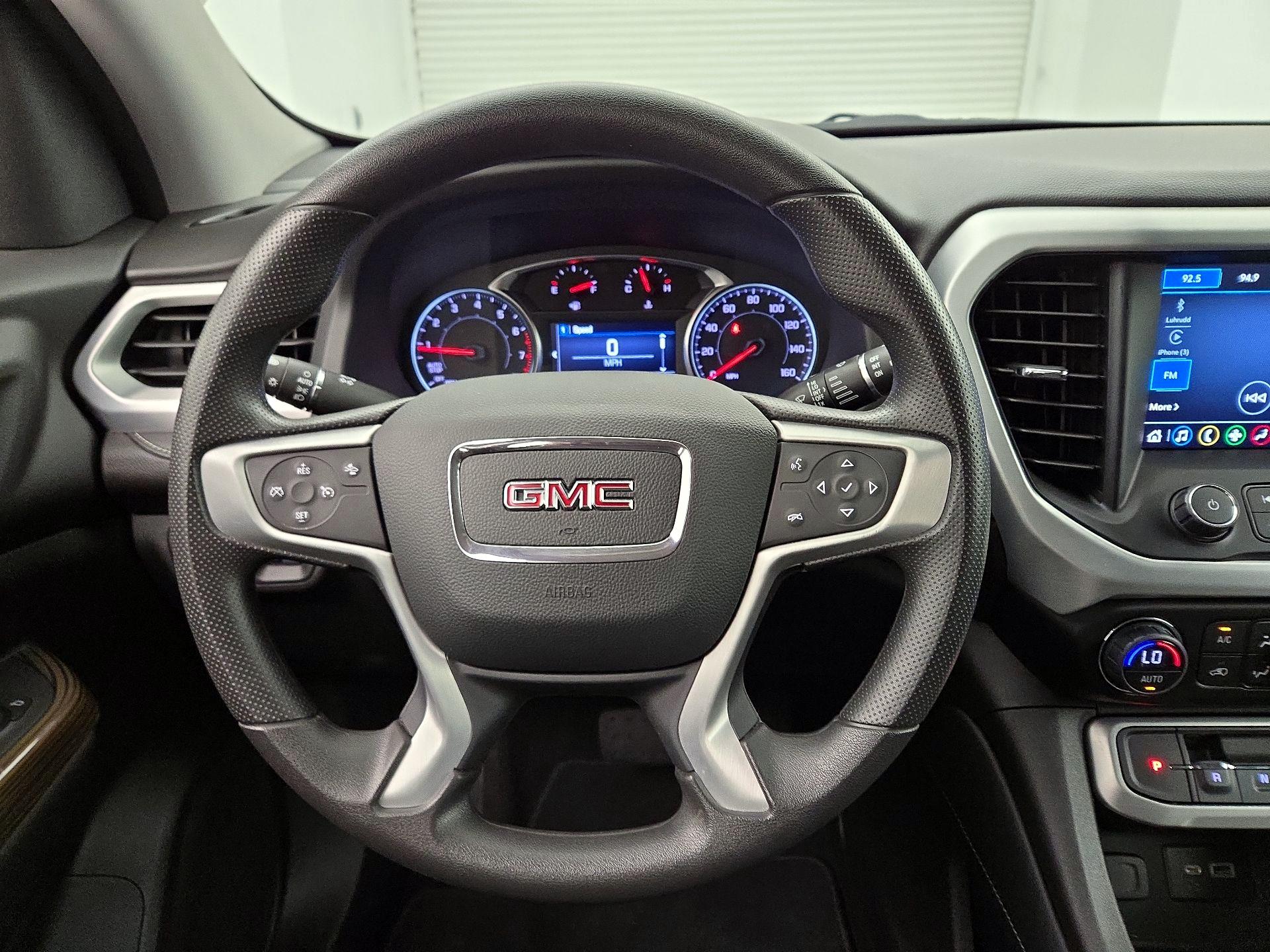 Thumbnail: 2023 GMC Acadia - 10