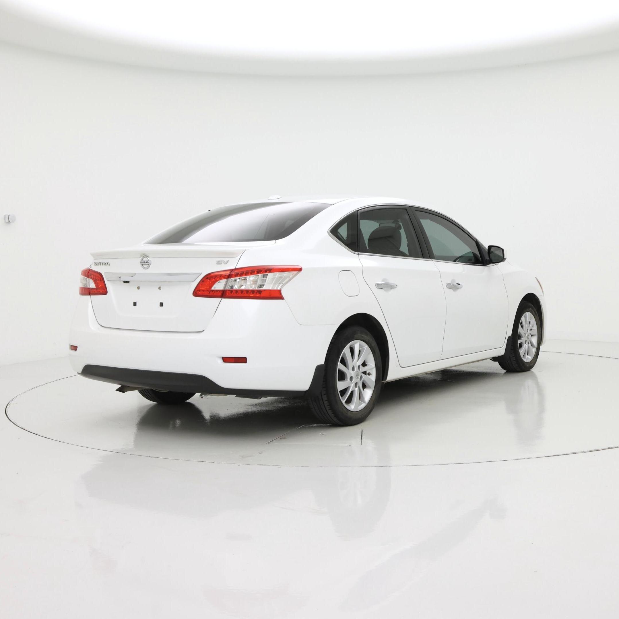 Thumbnail: 2015 Nissan Sentra - 8