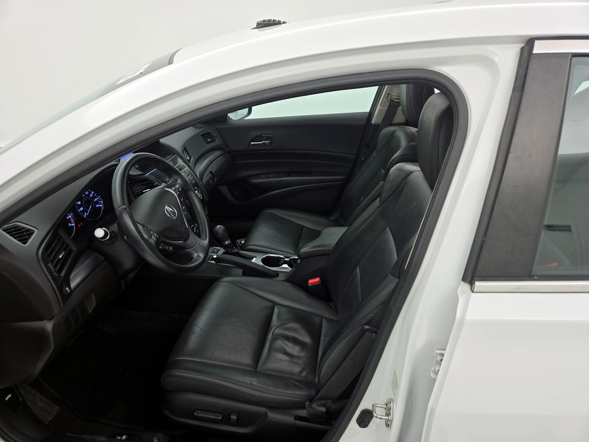 Thumbnail: 2014 Acura ILX - 11