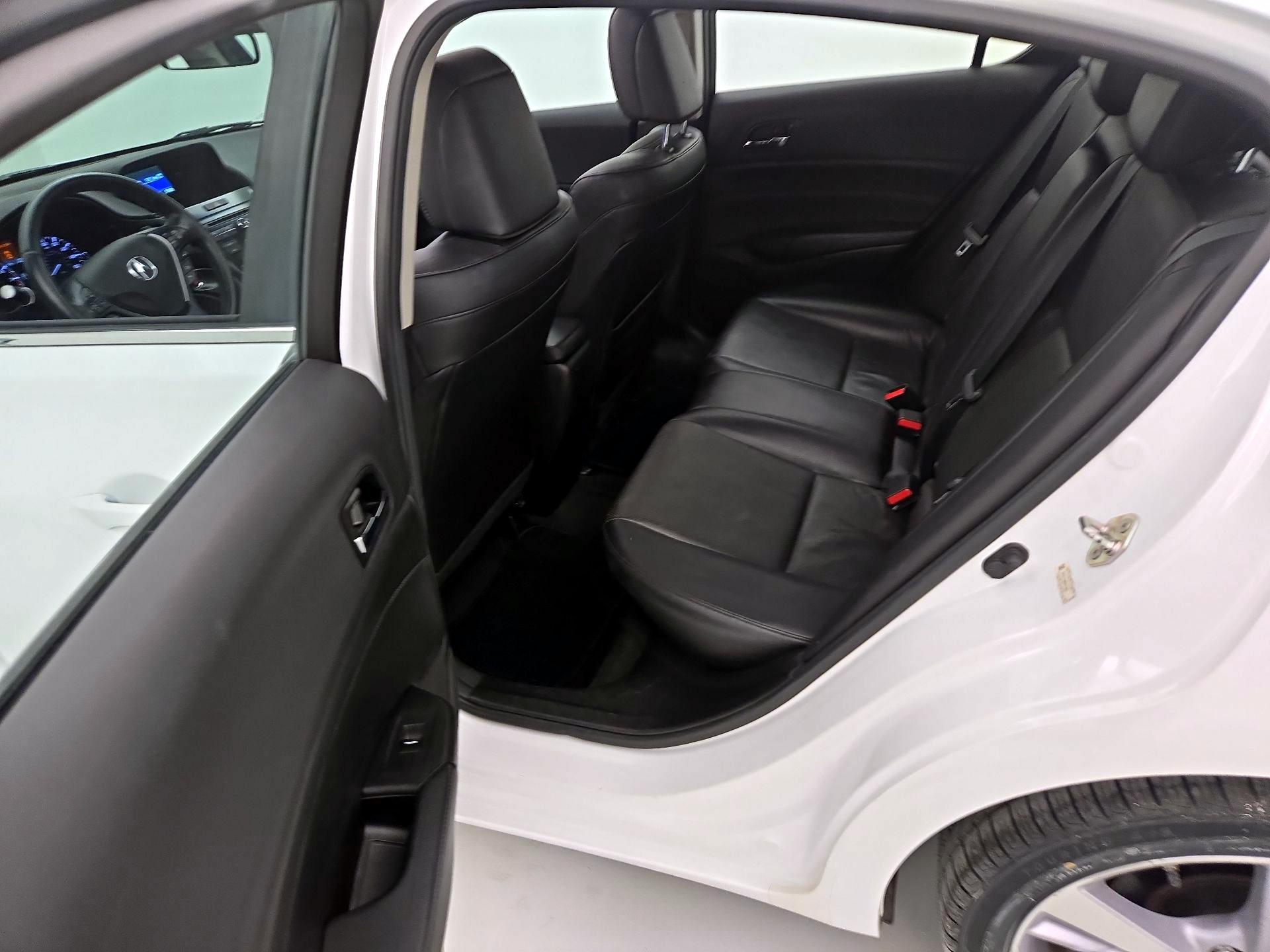 Thumbnail: 2014 Acura ILX - 19