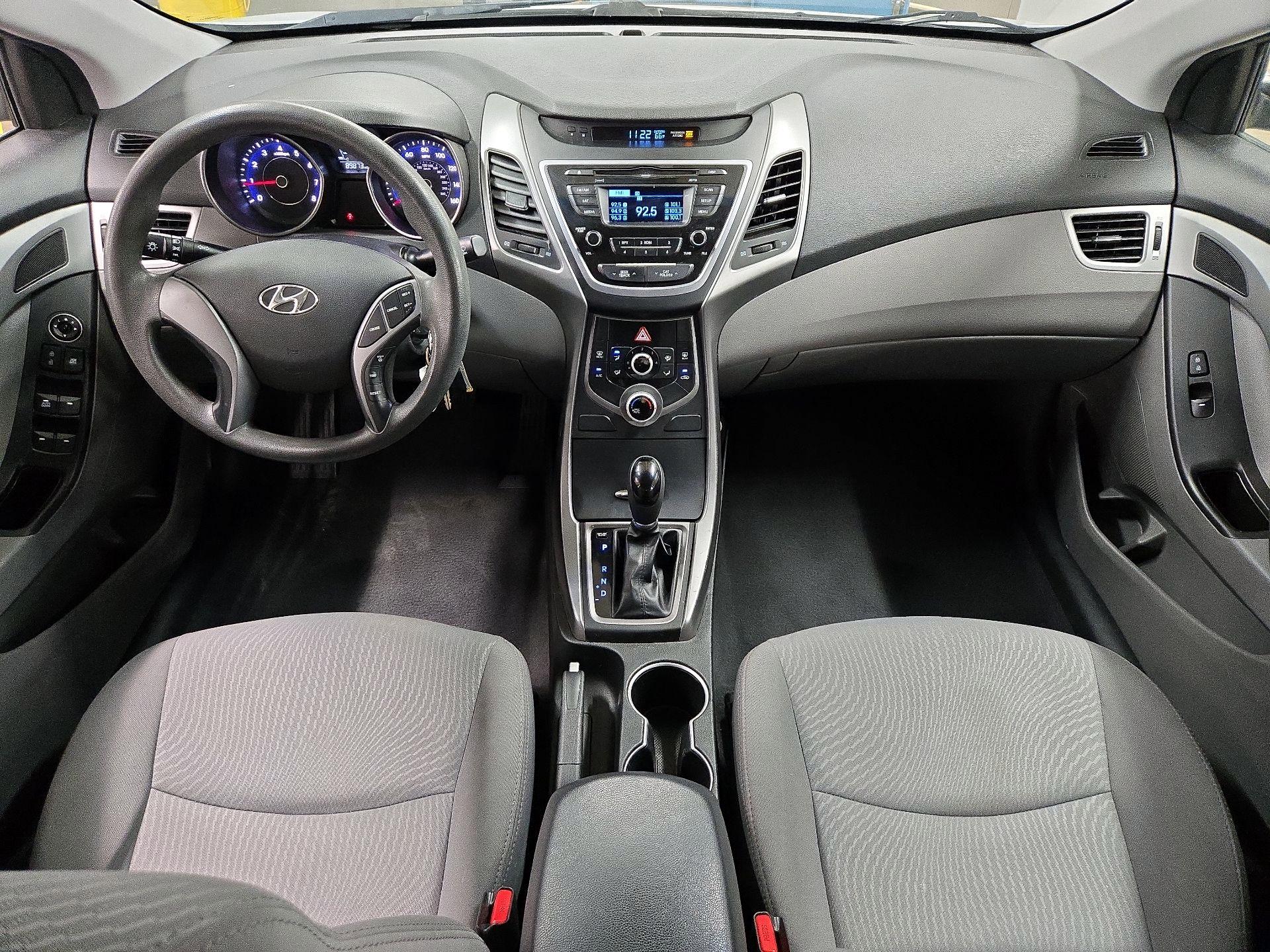 Thumbnail: 2015 Hyundai Elantra - 9