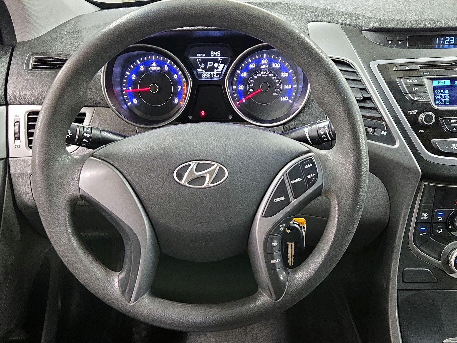 Thumbnail: 2015 Hyundai Elantra - 10