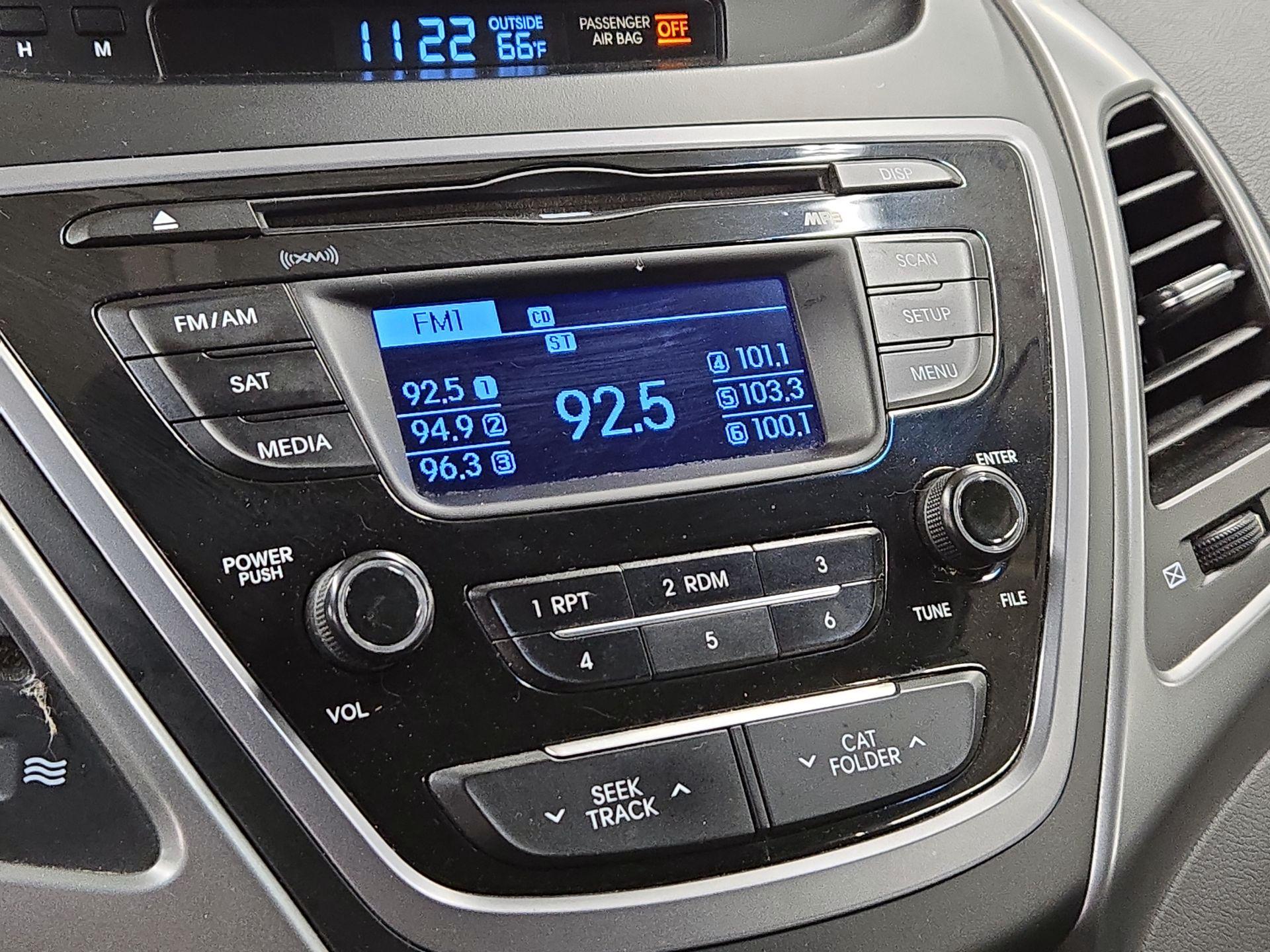 Thumbnail: 2015 Hyundai Elantra - 14