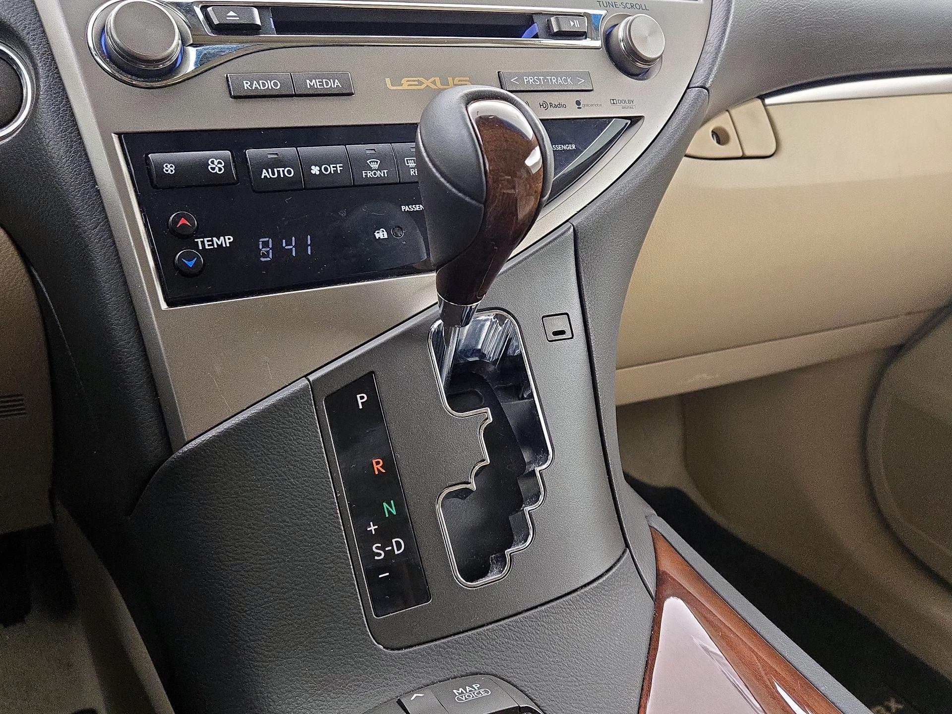 Thumbnail: 2013 Lexus RX - 18