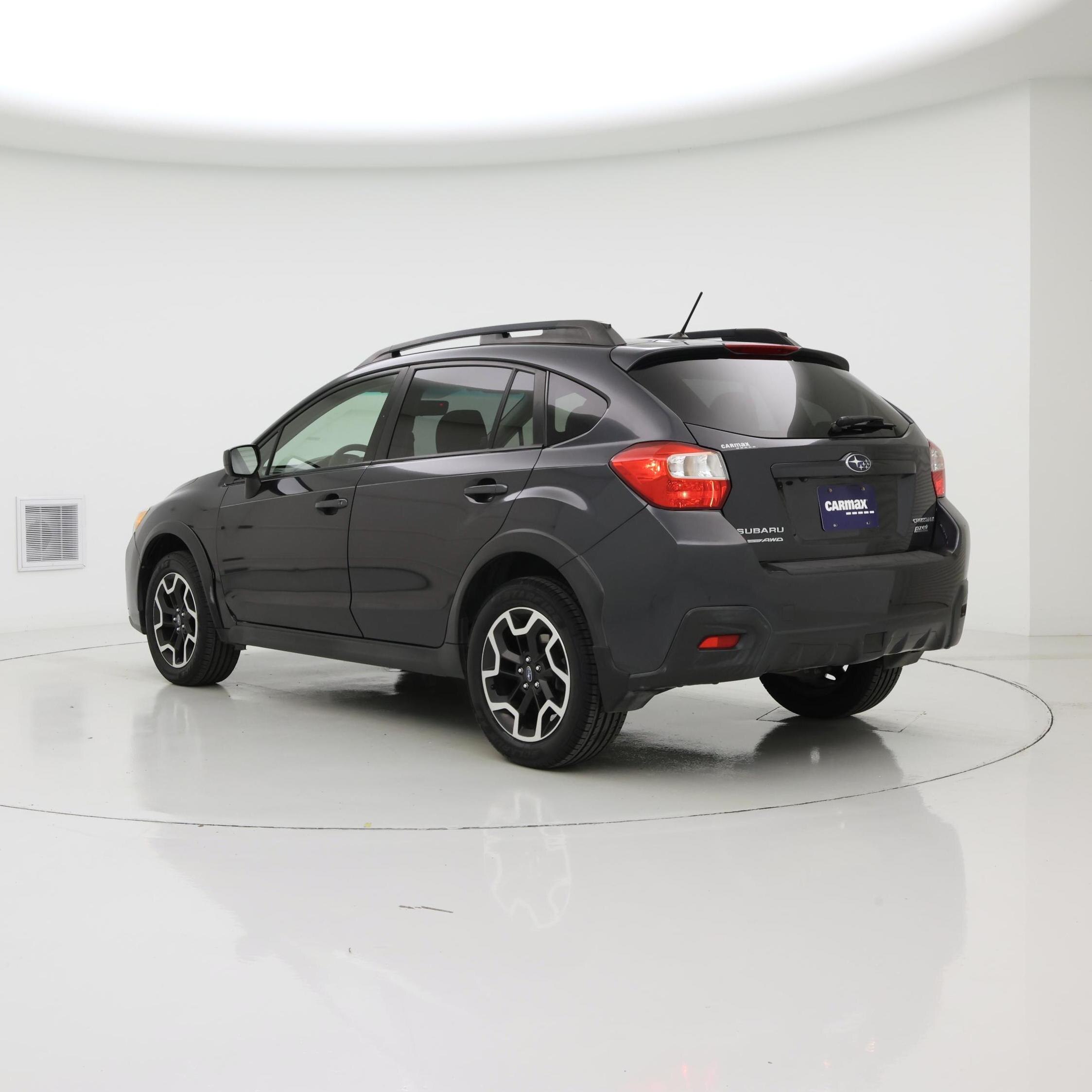 Thumbnail: 2017 Subaru Crosstrek - 2