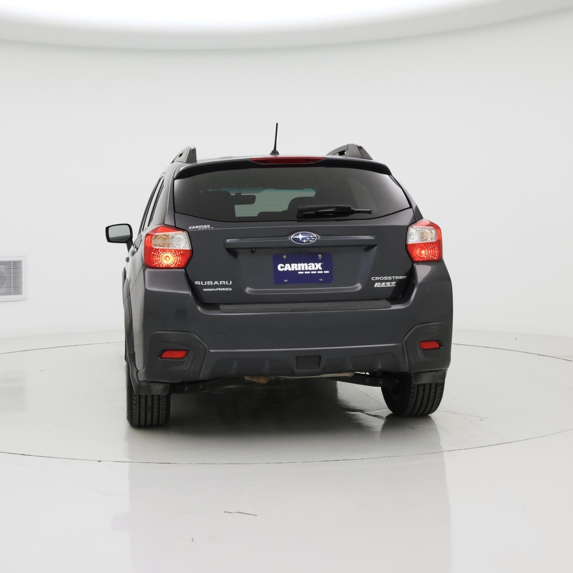 Thumbnail: 2017 Subaru Crosstrek - 6