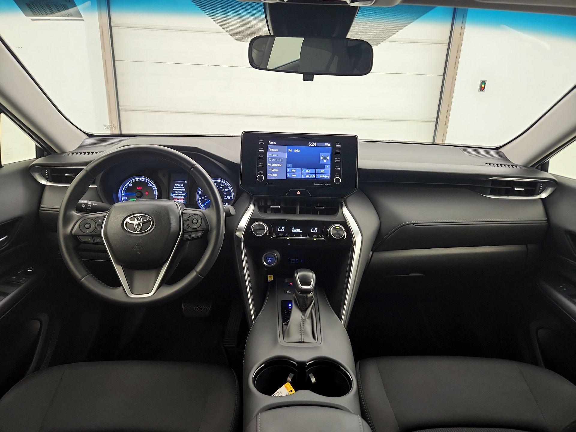 Thumbnail: 2021 Toyota Venza - 9