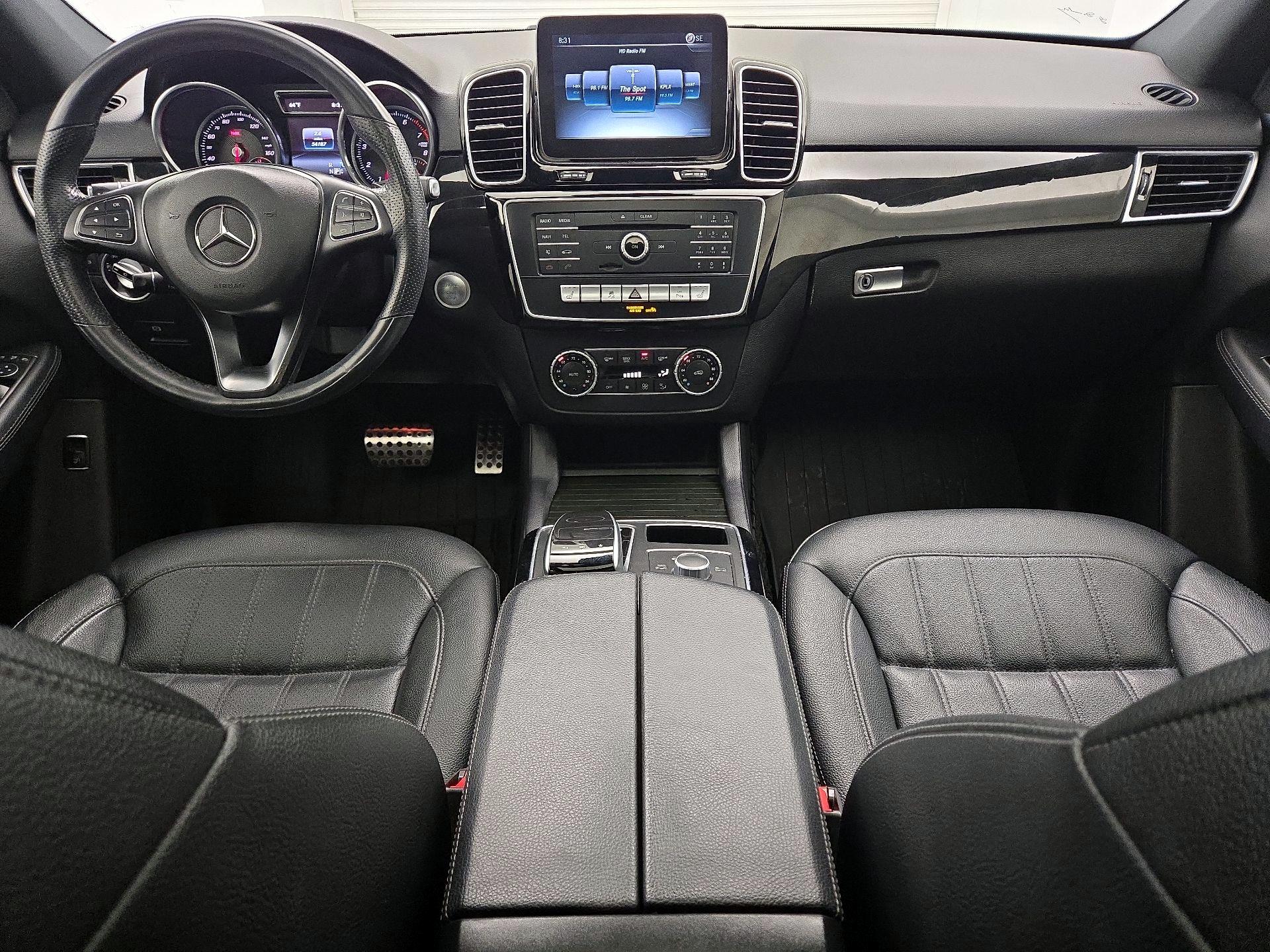 Thumbnail: 2017 Mercedes-Benz GLE - 9