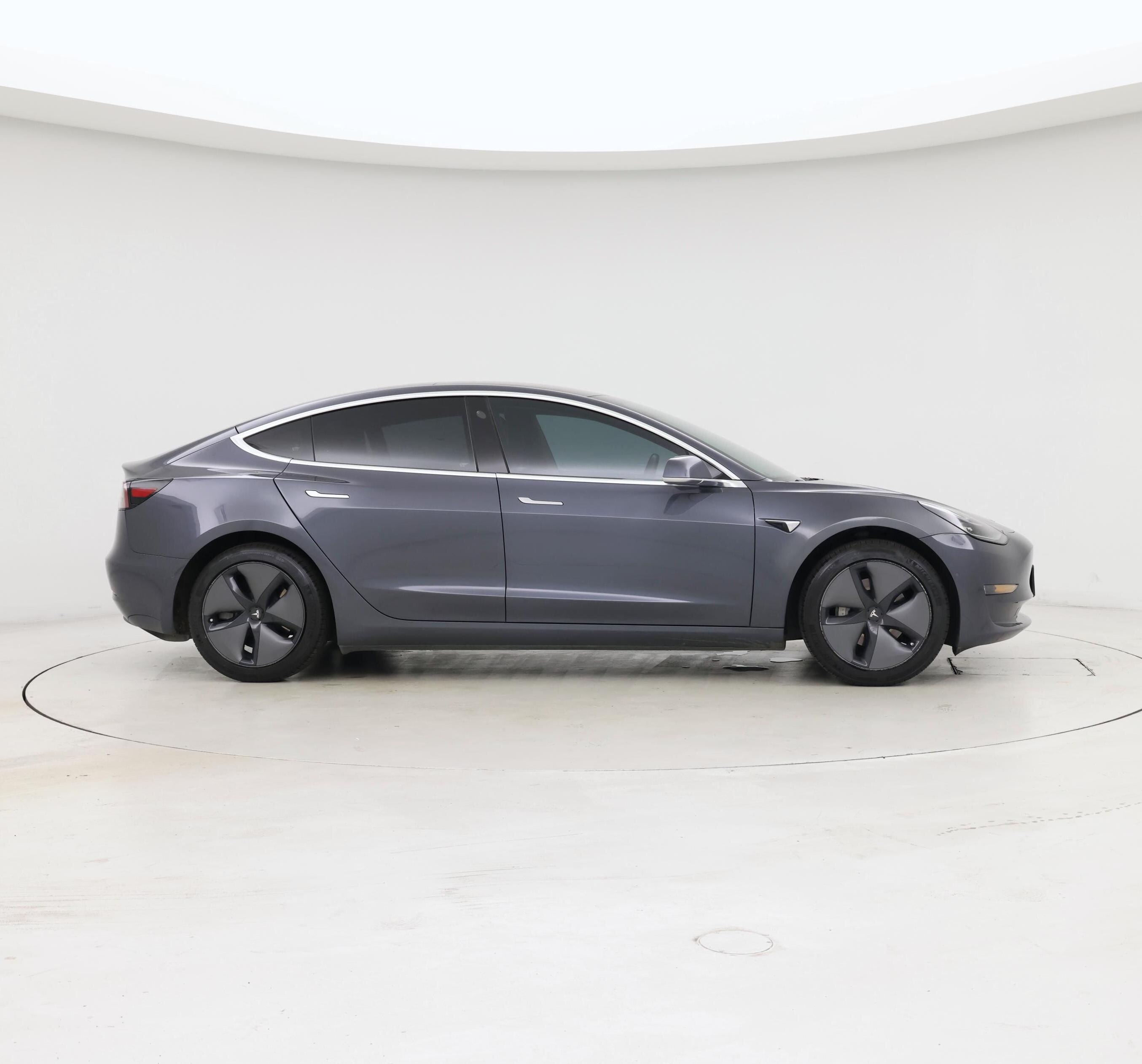 Thumbnail: 2018 Tesla Model 3 - 7