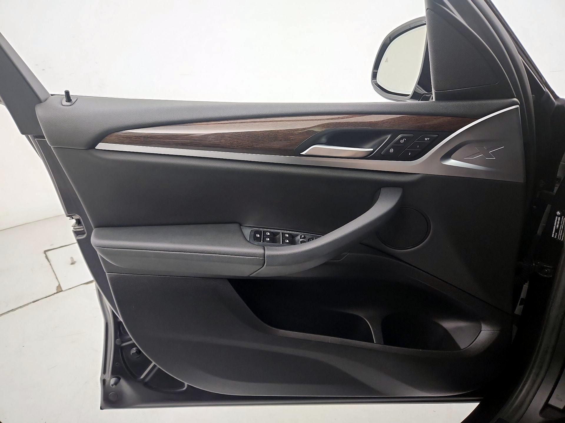 Thumbnail: 2019 BMW X3 - 12