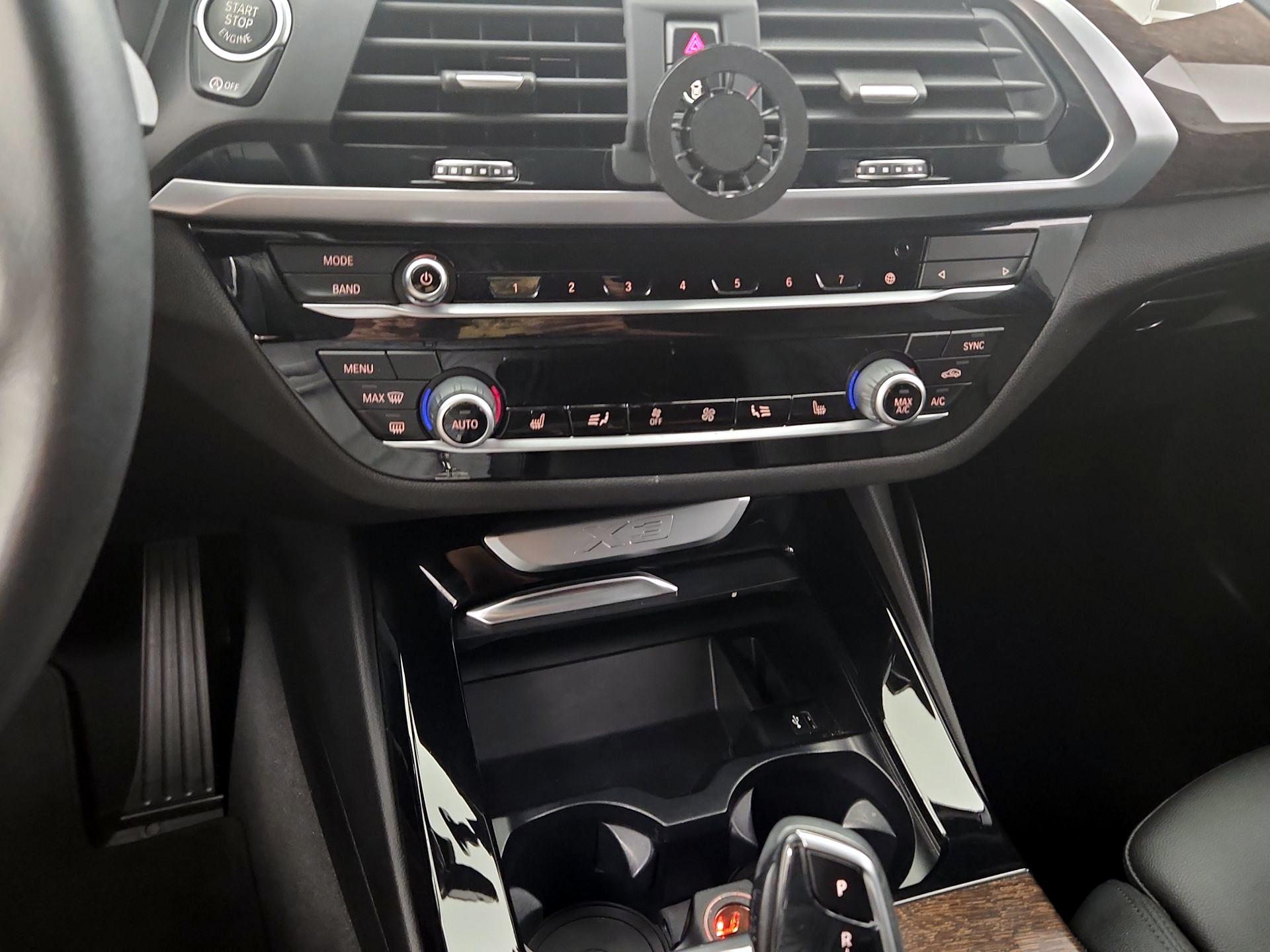 Thumbnail: 2019 BMW X3 - 16