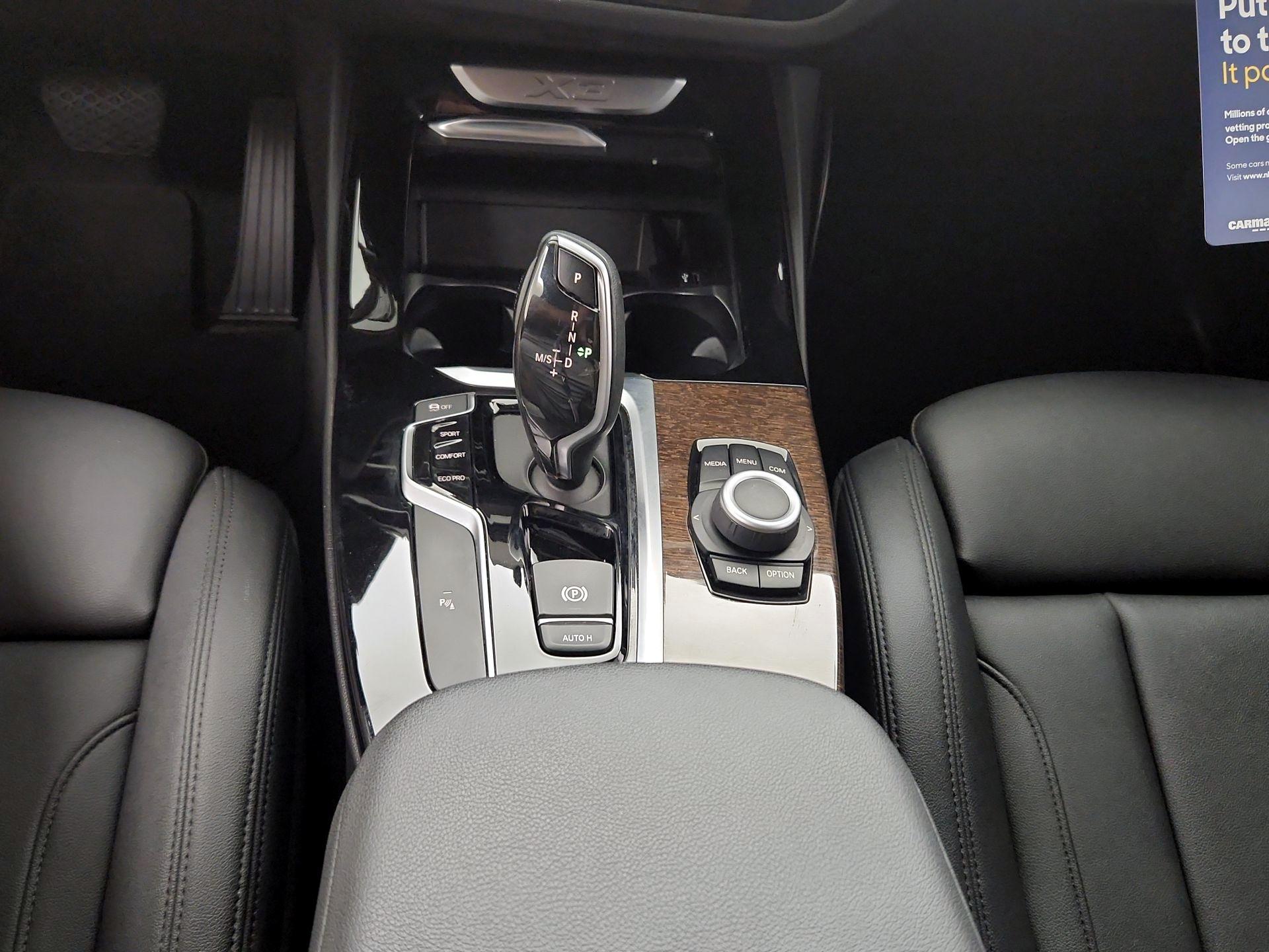 Thumbnail: 2019 BMW X3 - 17