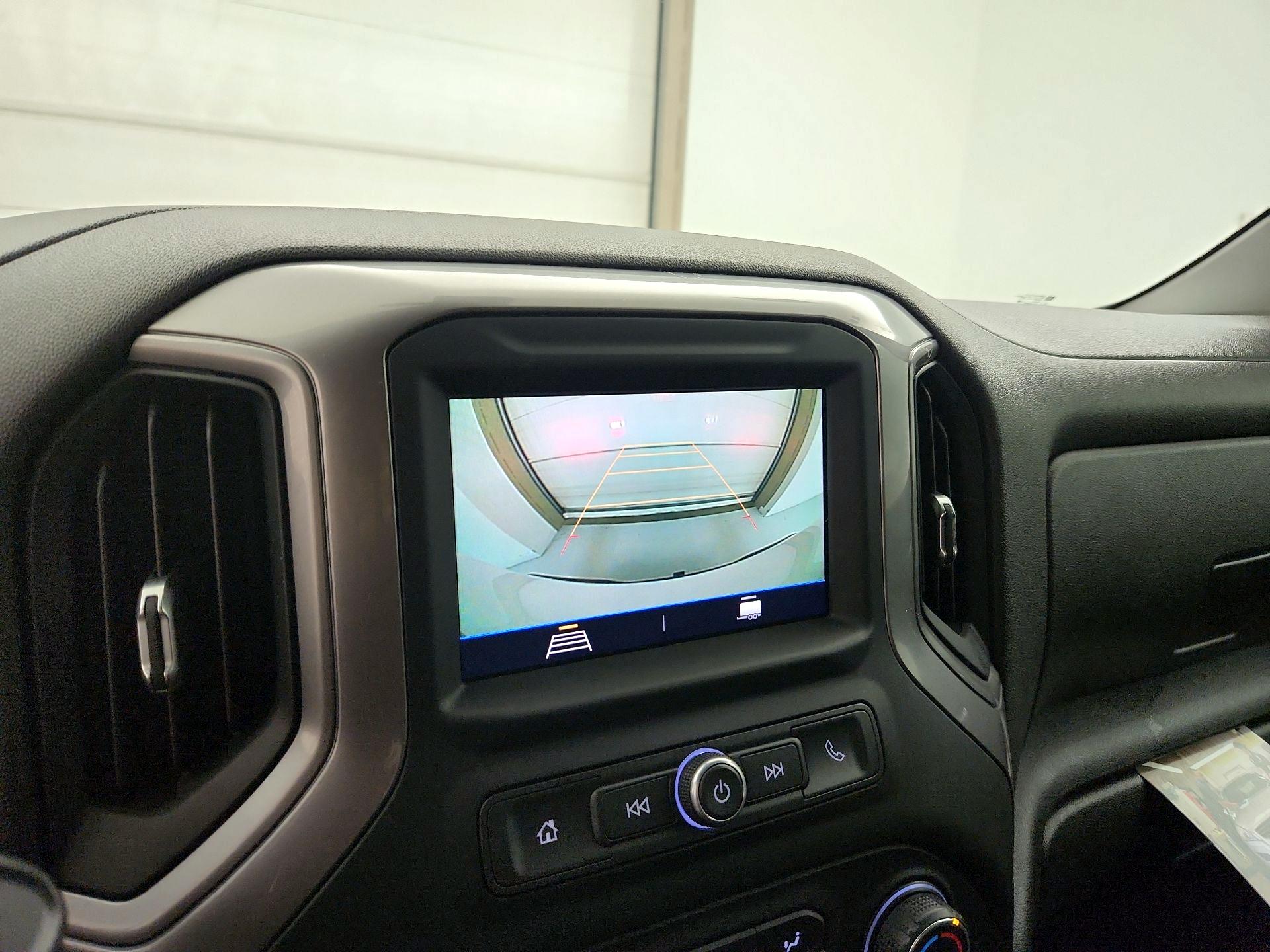 Thumbnail: 2020 Chevrolet Silverado 1500 - 14