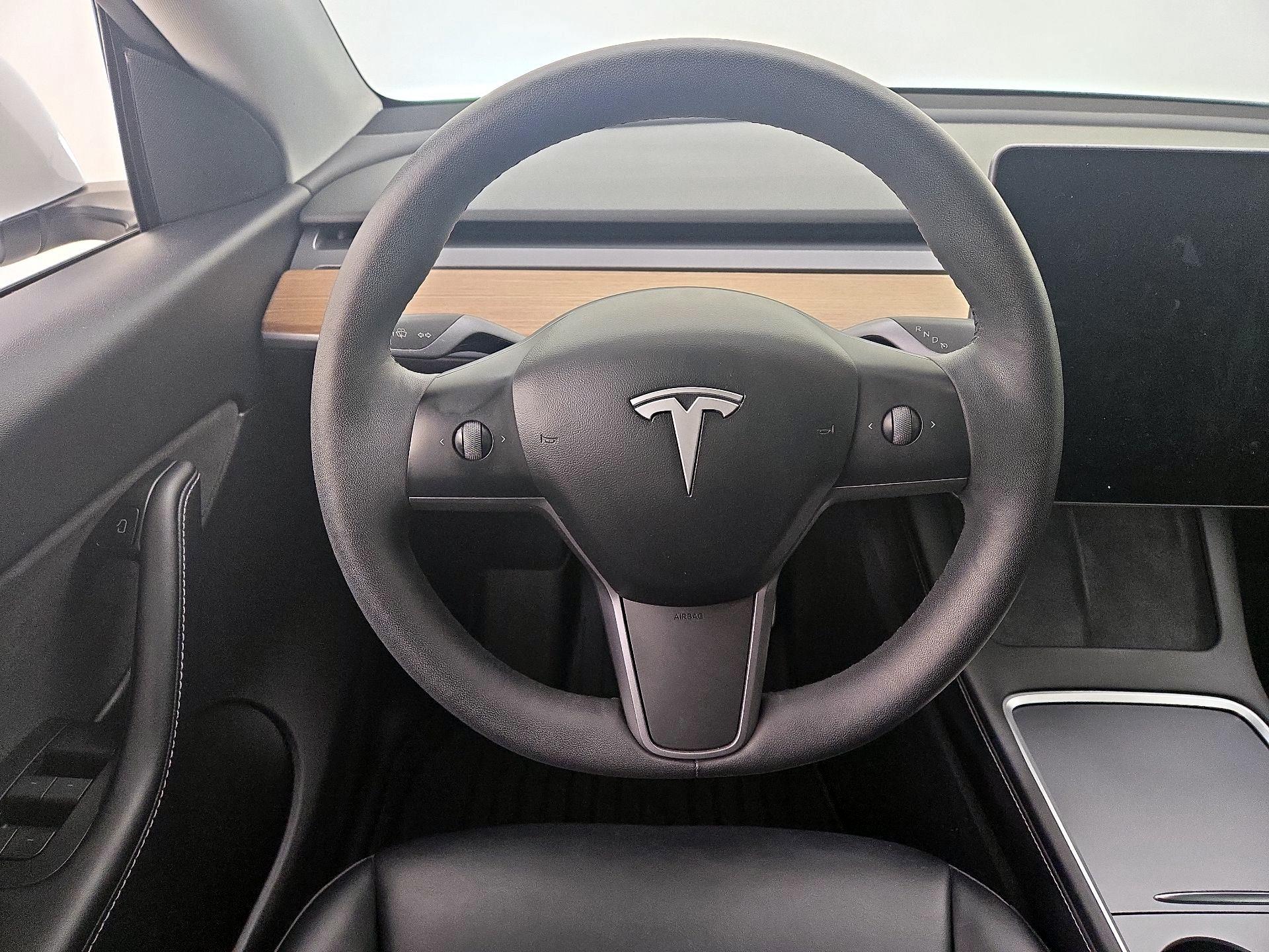 Thumbnail: 2022 Tesla Model Y - 10