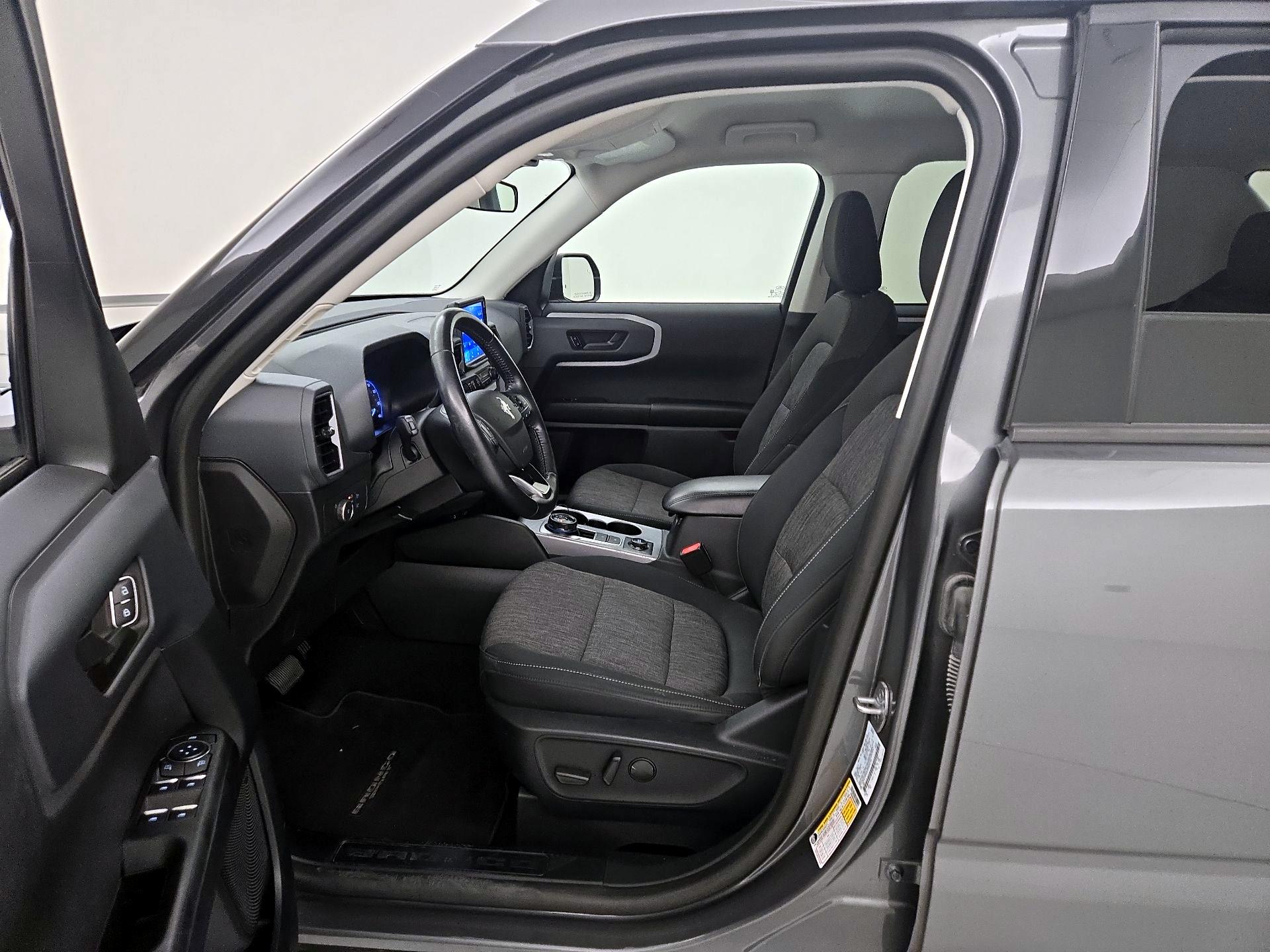 Thumbnail: 2021 Ford Bronco Sport - 9