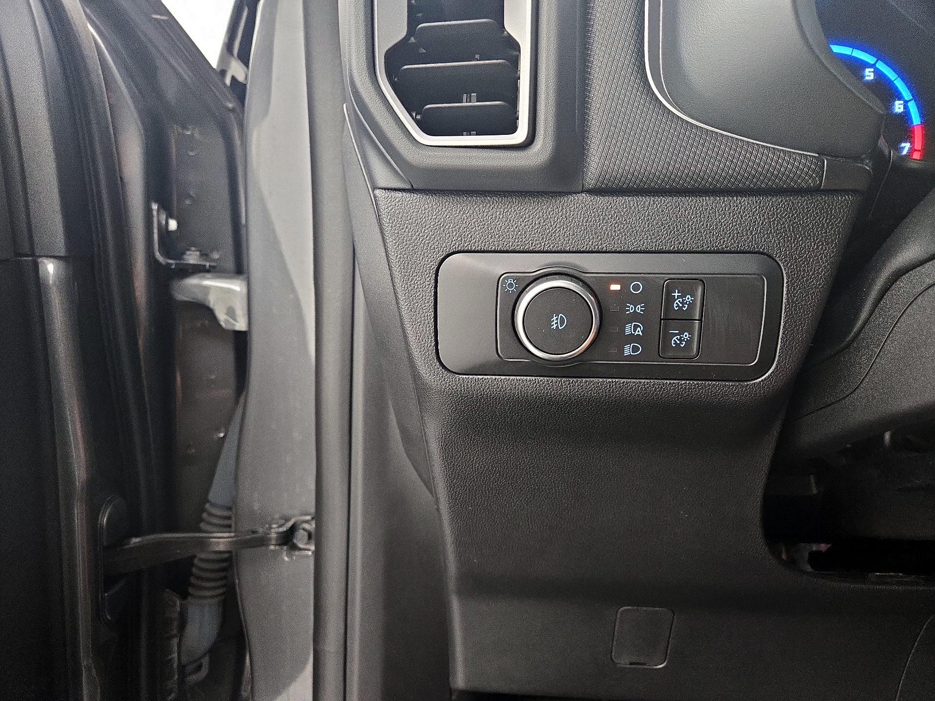 Thumbnail: 2021 Ford Bronco Sport - 11