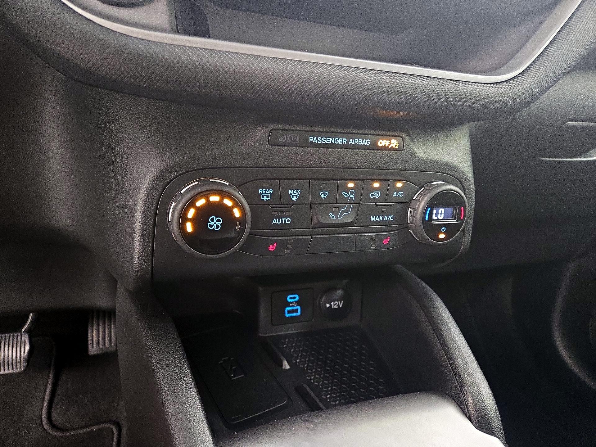 Thumbnail: 2021 Ford Bronco Sport - 14