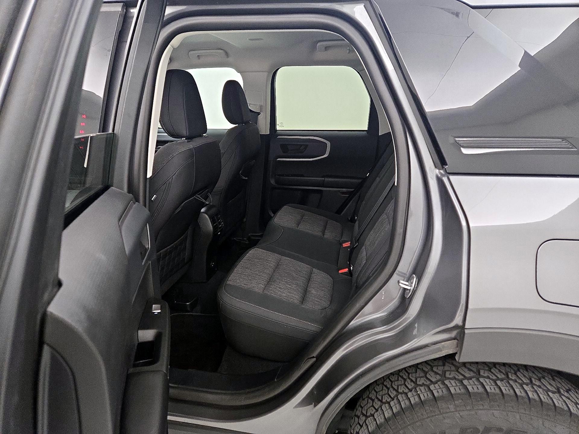 Thumbnail: 2021 Ford Bronco Sport - 17