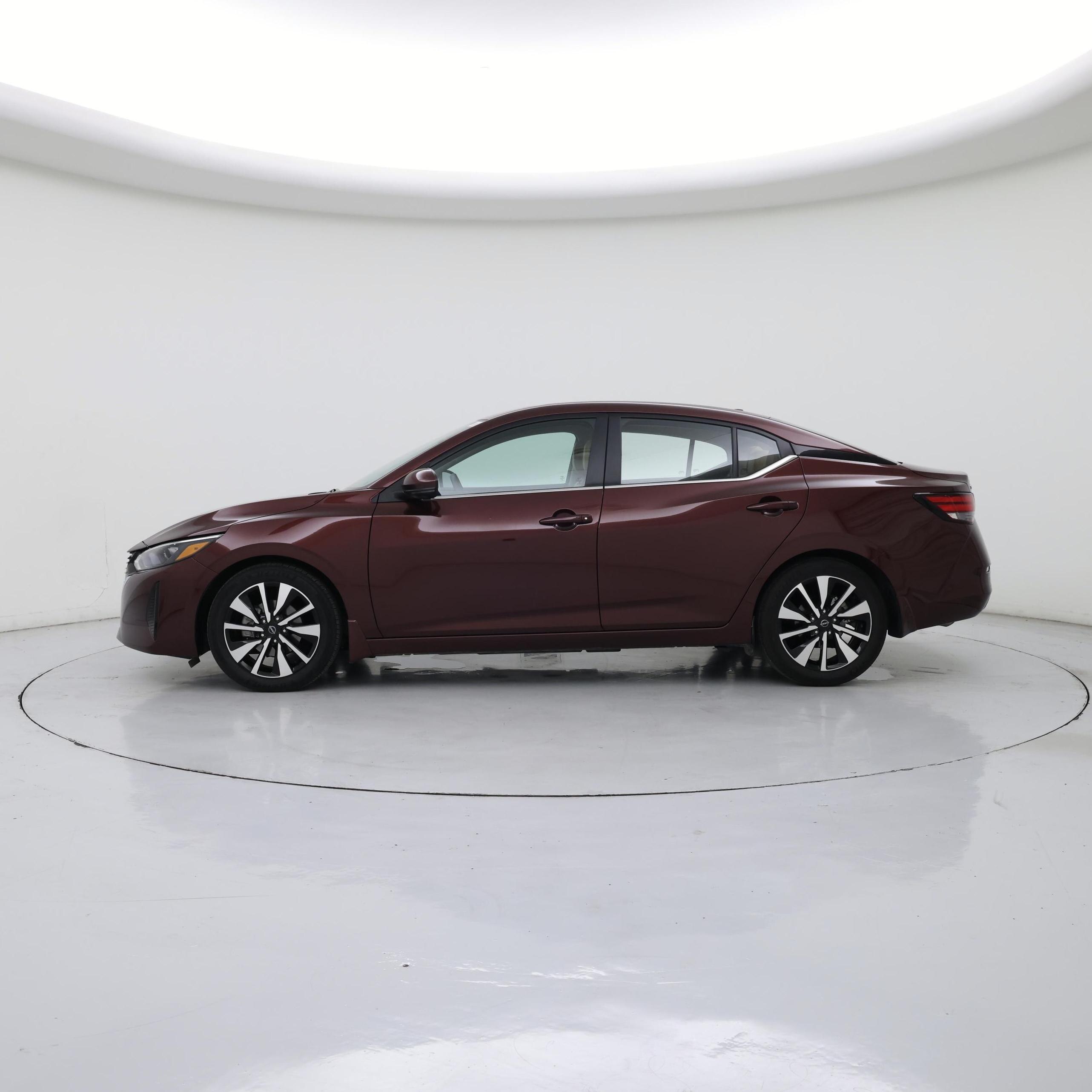 Thumbnail: 2024 Nissan Sentra - 3