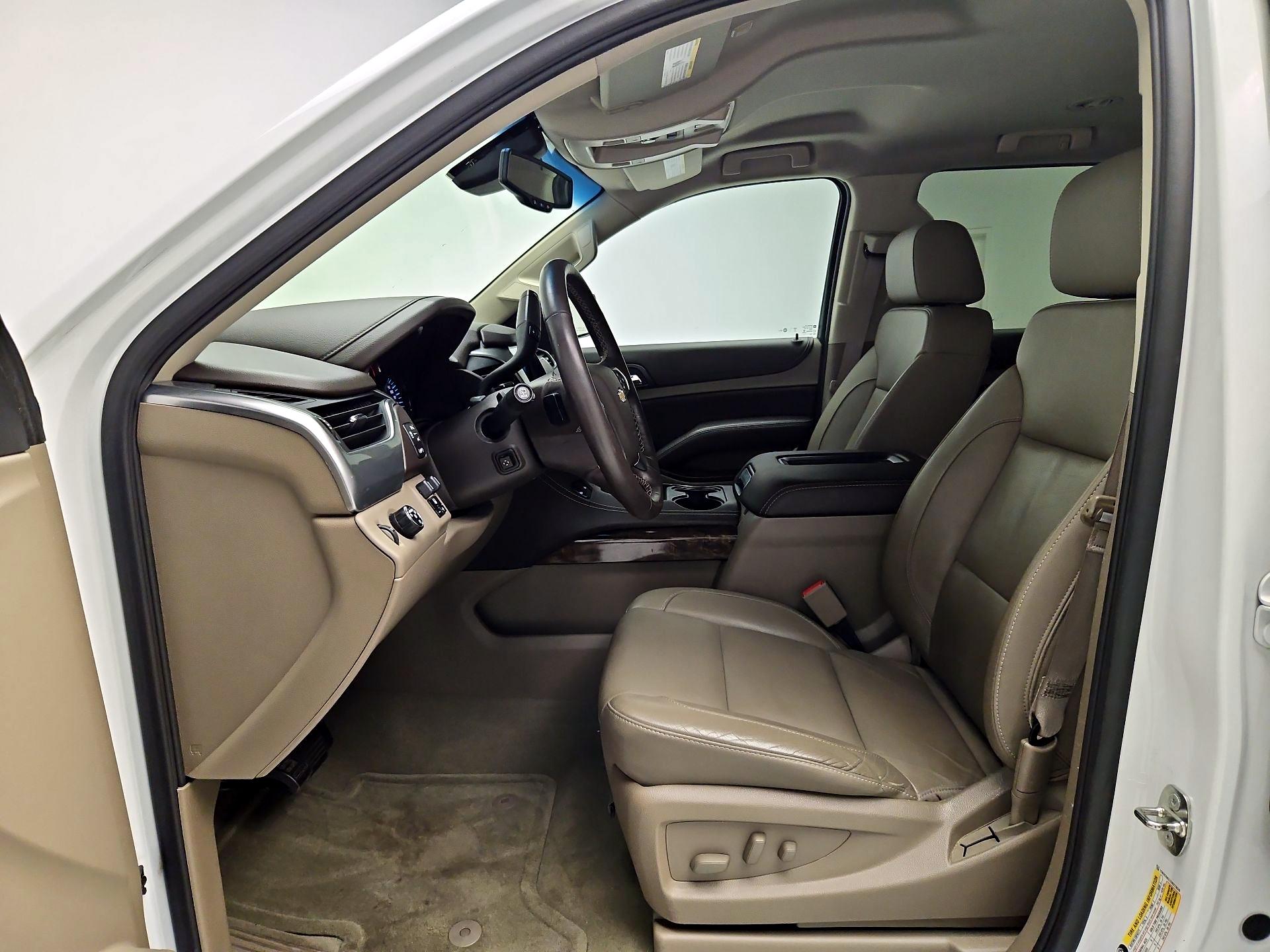 Thumbnail: 2016 Chevrolet Tahoe - 11