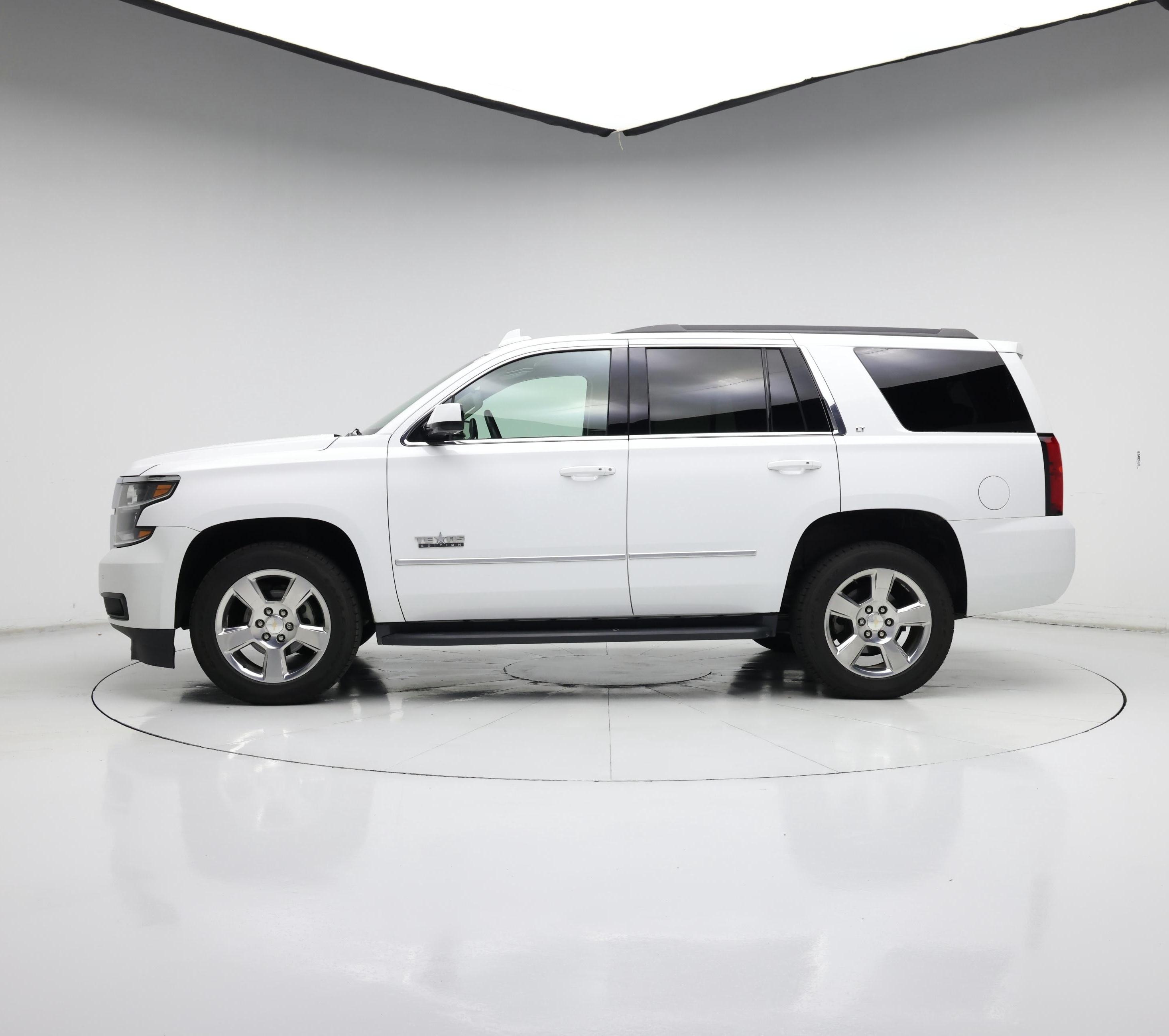 Thumbnail: 2016 Chevrolet Tahoe - 3