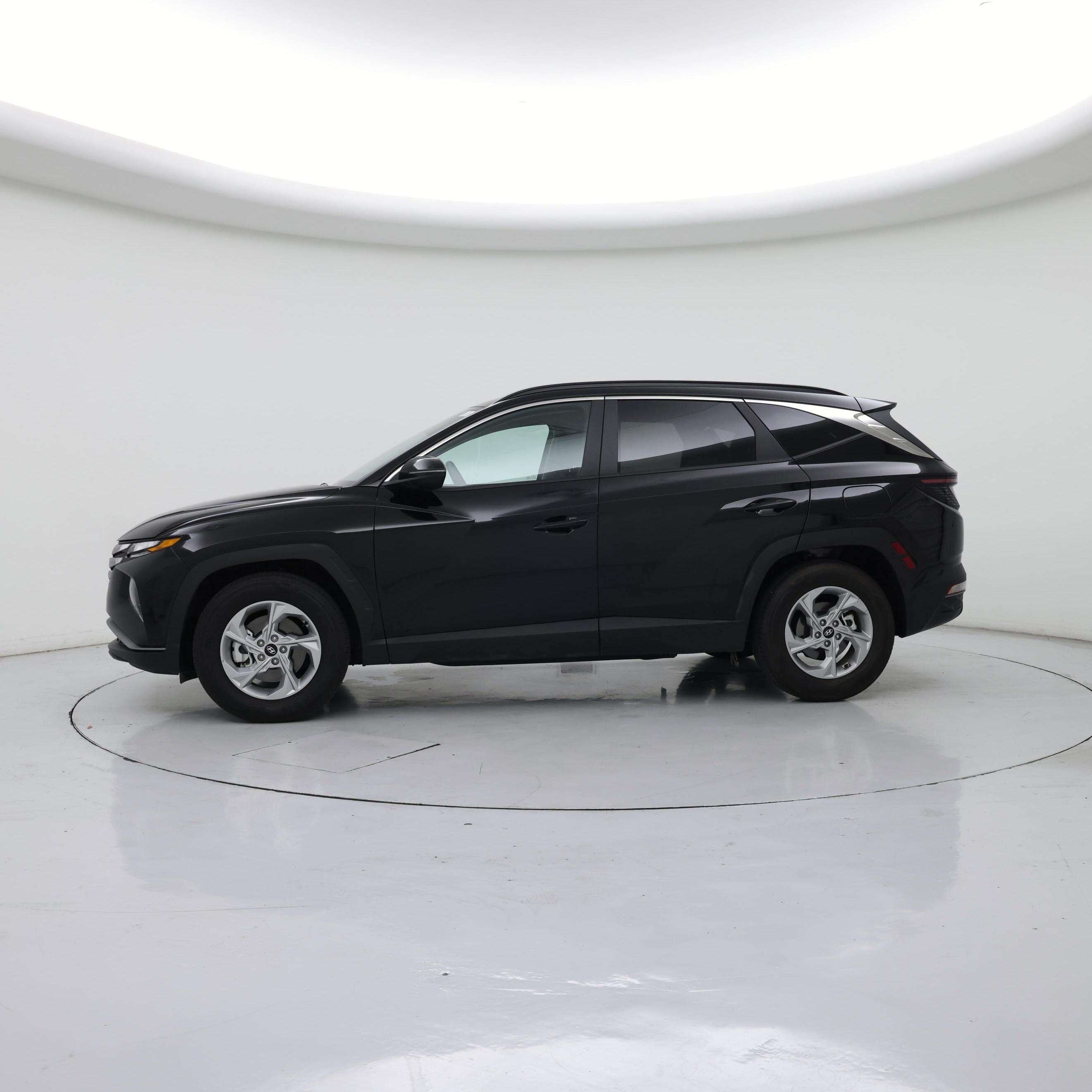 Thumbnail: 2022 Hyundai Tucson - 3