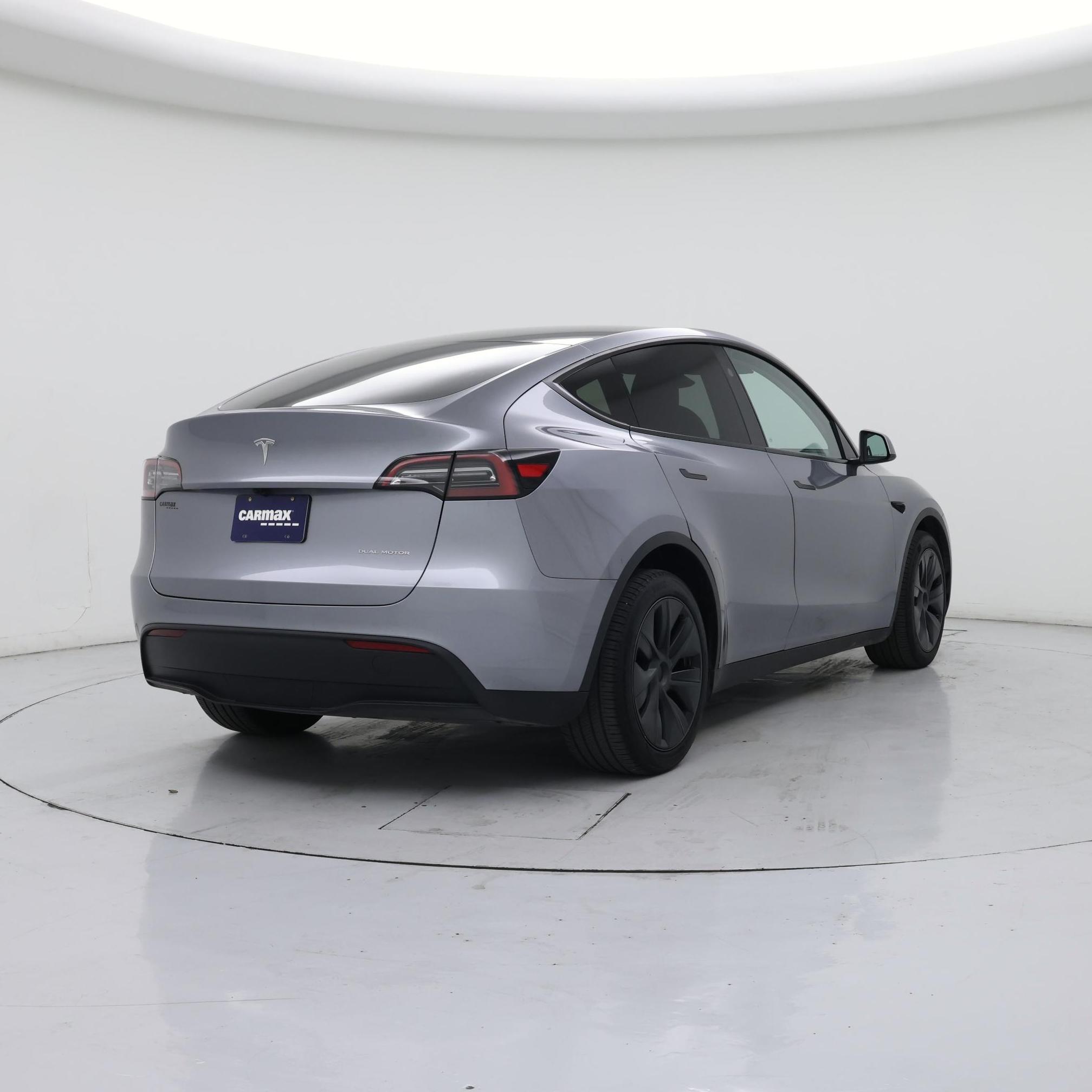 Thumbnail: 2024 Tesla Model Y - 8