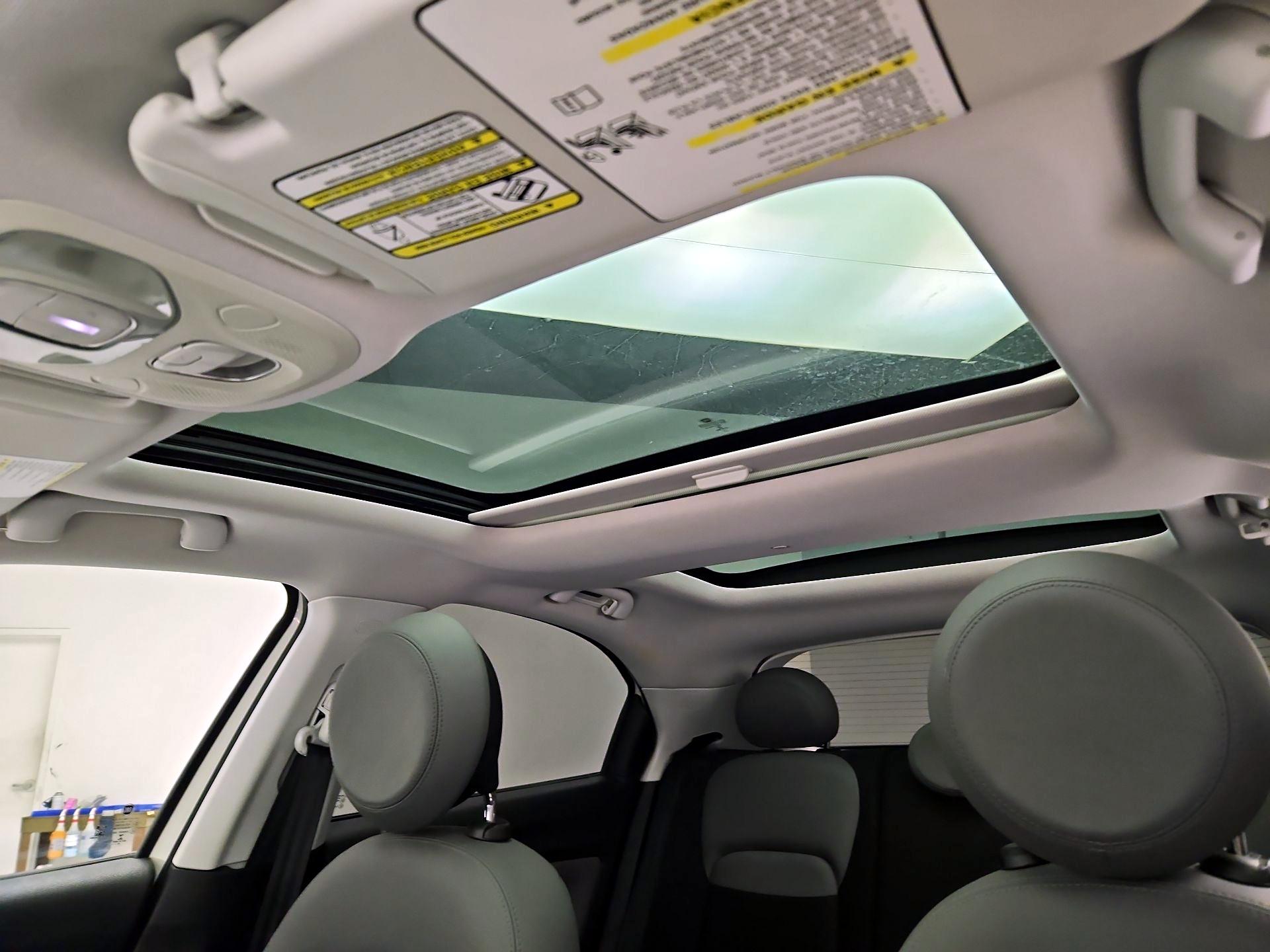 Thumbnail: 2016 Fiat 500X - 20