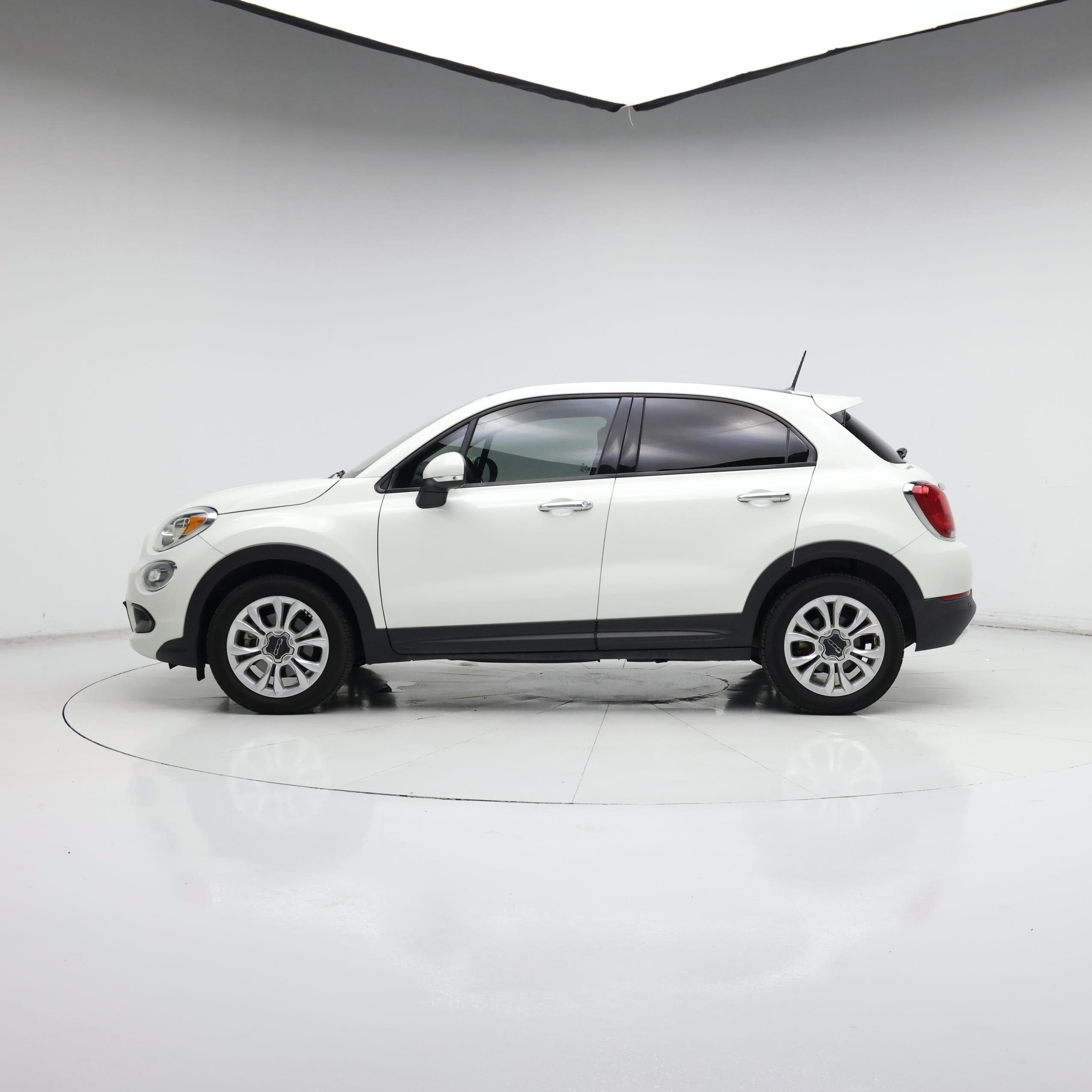 Thumbnail: 2016 Fiat 500X - 3