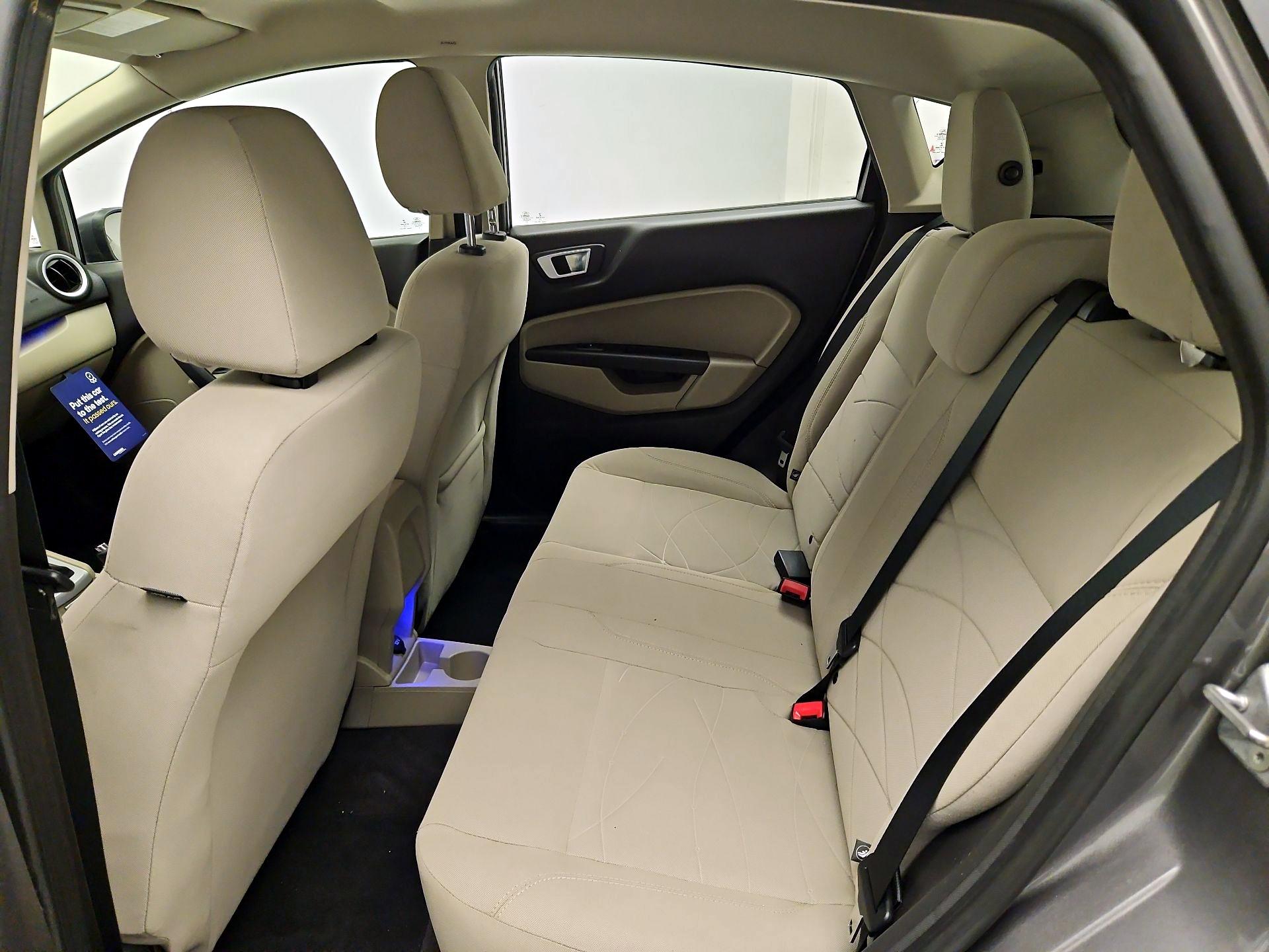 Thumbnail: 2014 Ford Fiesta - 18