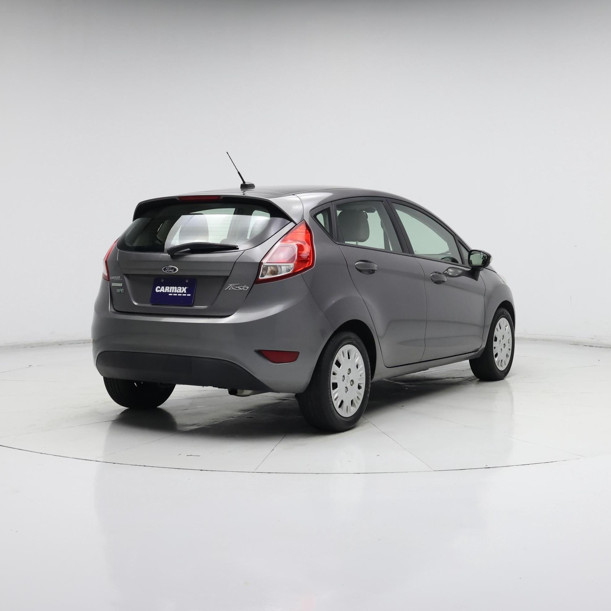 Thumbnail: 2014 Ford Fiesta - 8