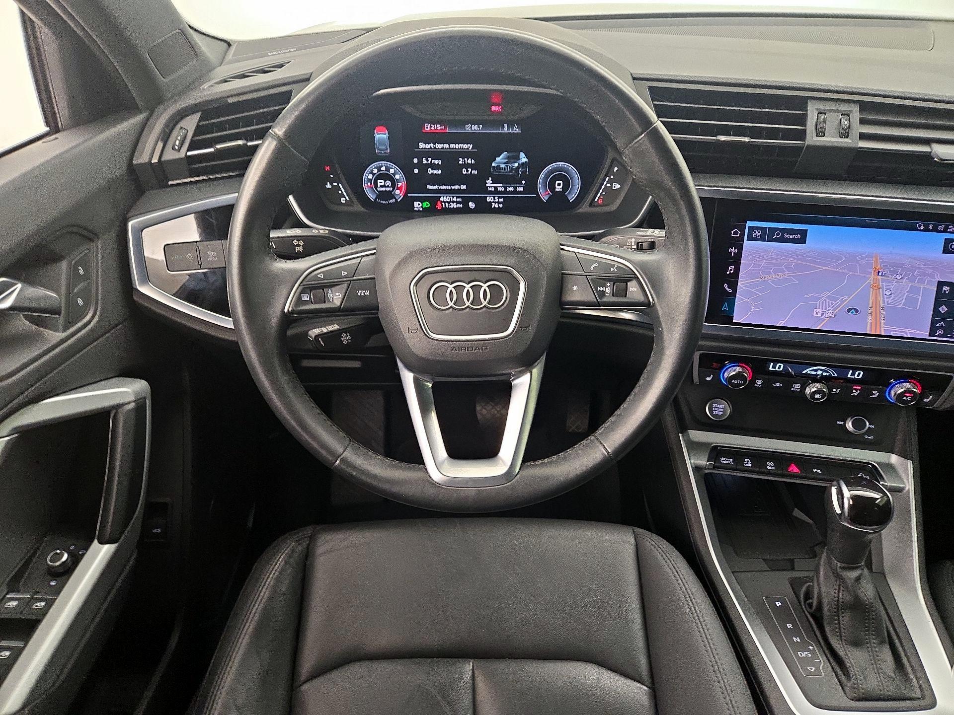 Thumbnail: 2020 Audi Q3 - 10