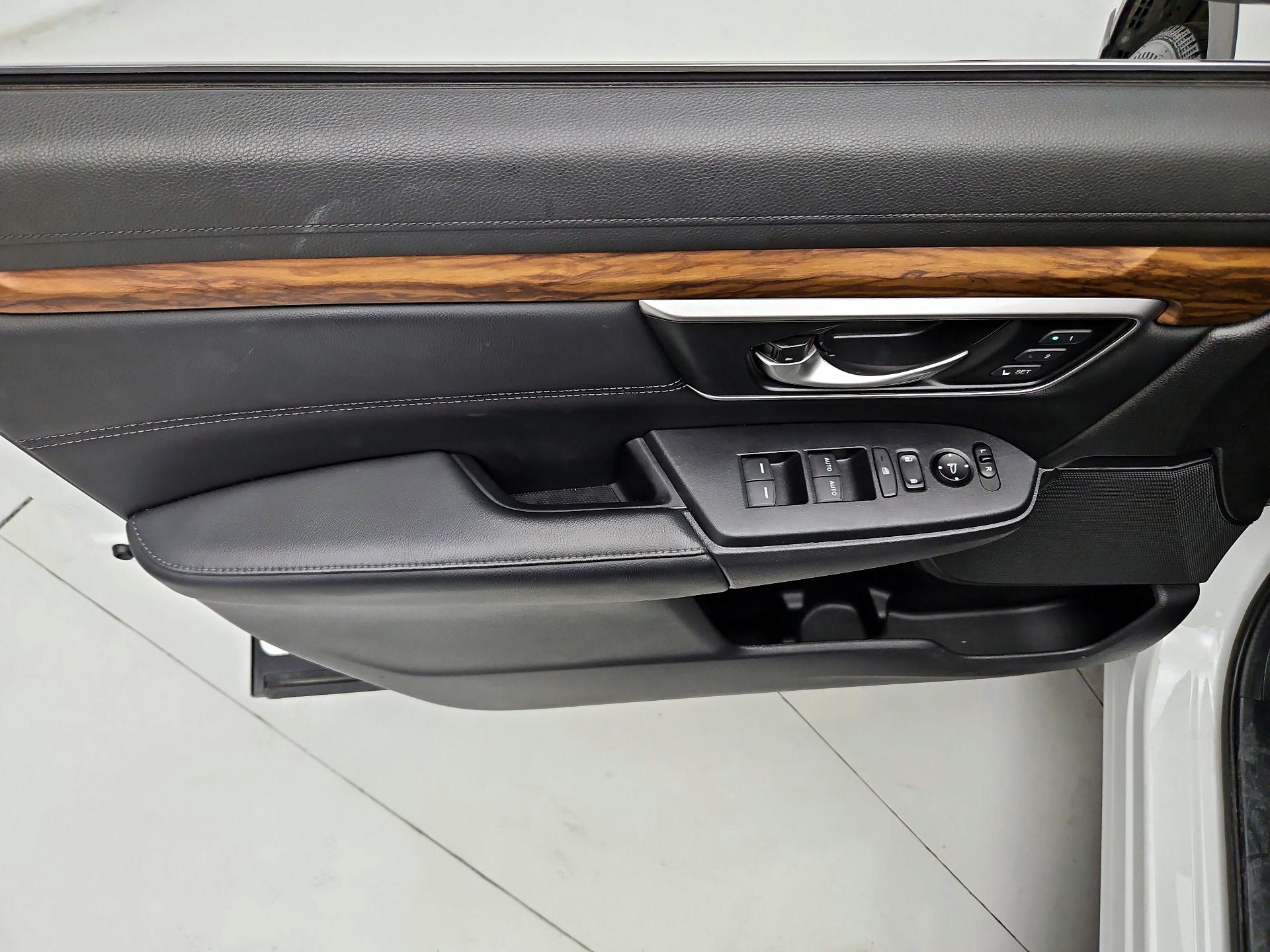 Thumbnail: 2019 Honda CR-V - 12