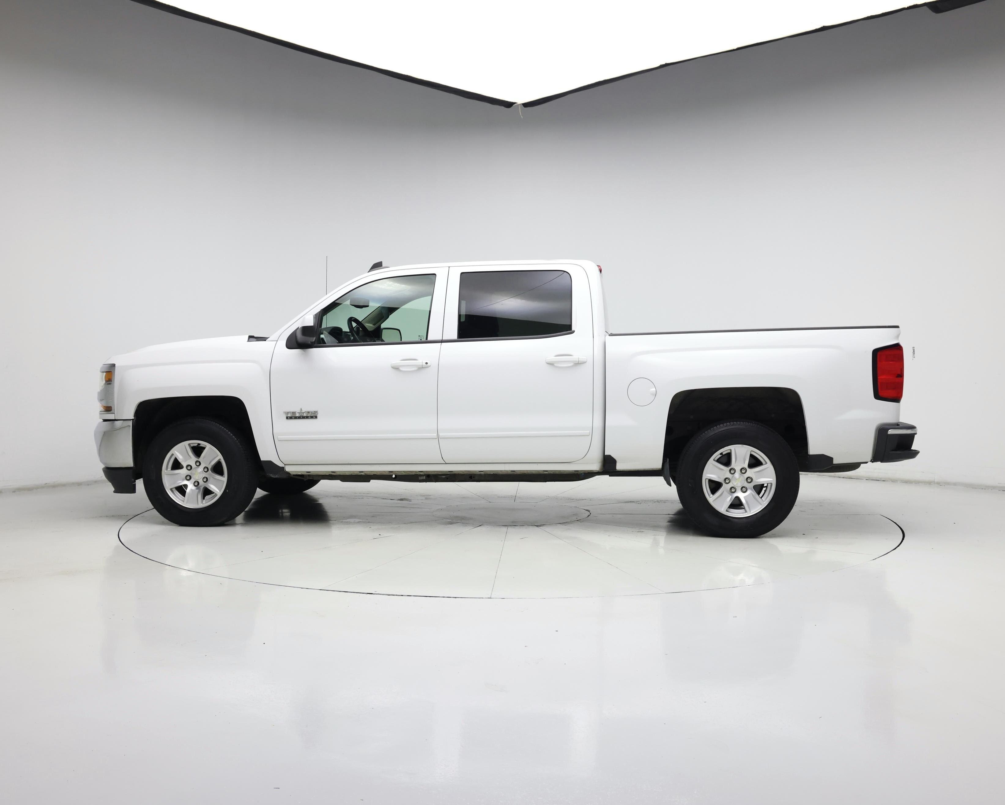 Thumbnail: 2017 Chevrolet Silverado 1500 - 3