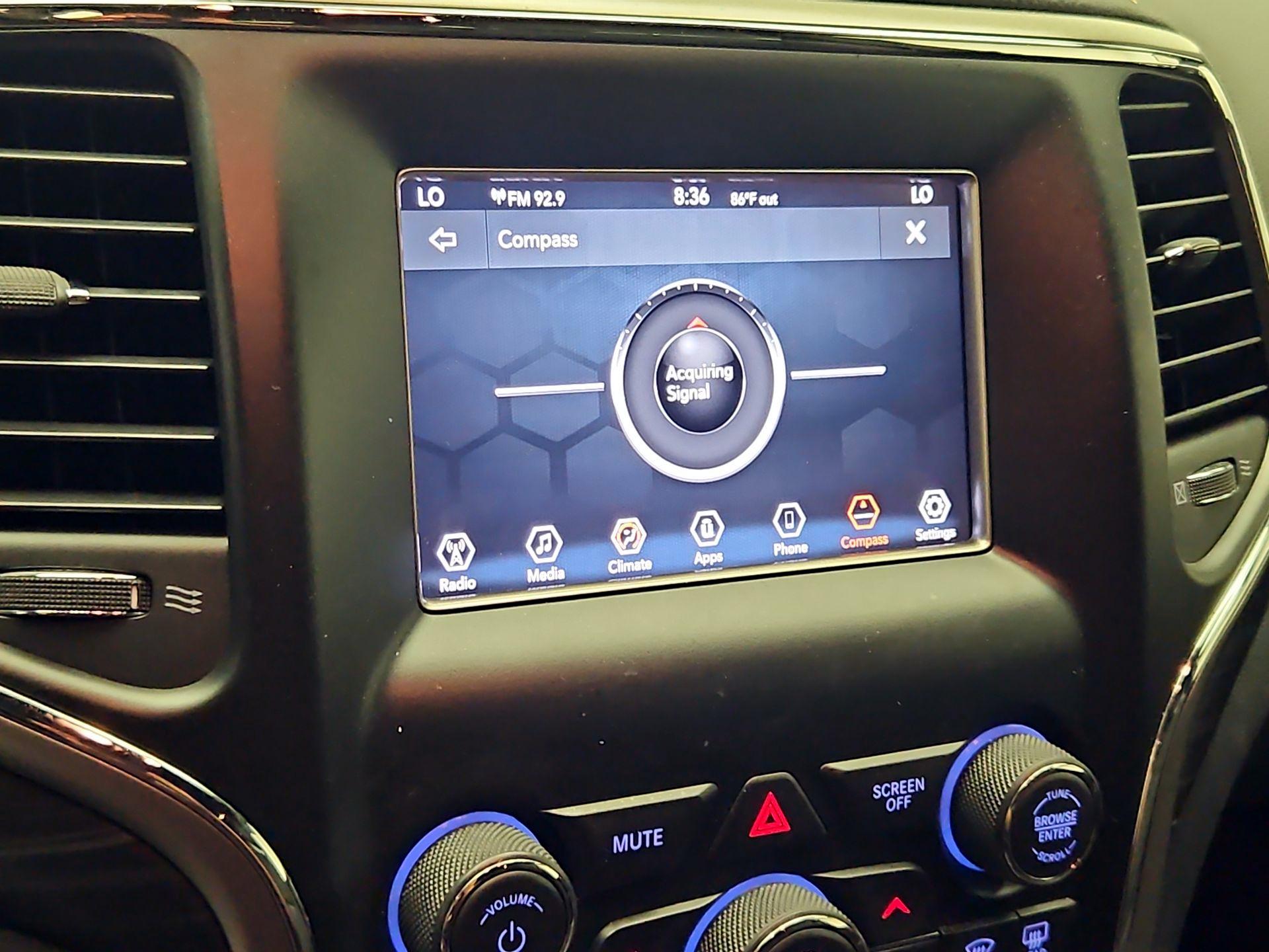 Thumbnail: 2019 Jeep Grand Cherokee - 14