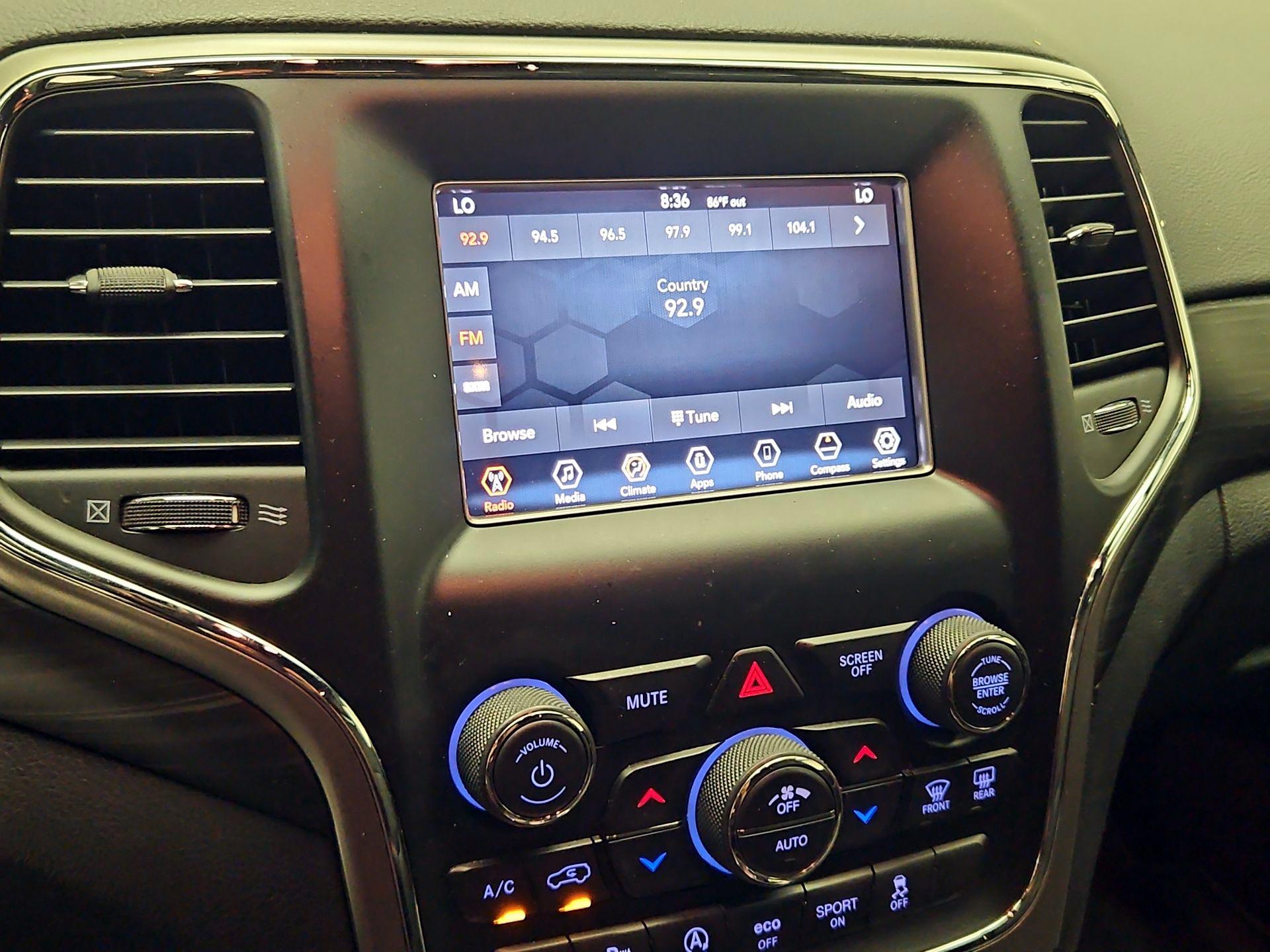 Thumbnail: 2019 Jeep Grand Cherokee - 16