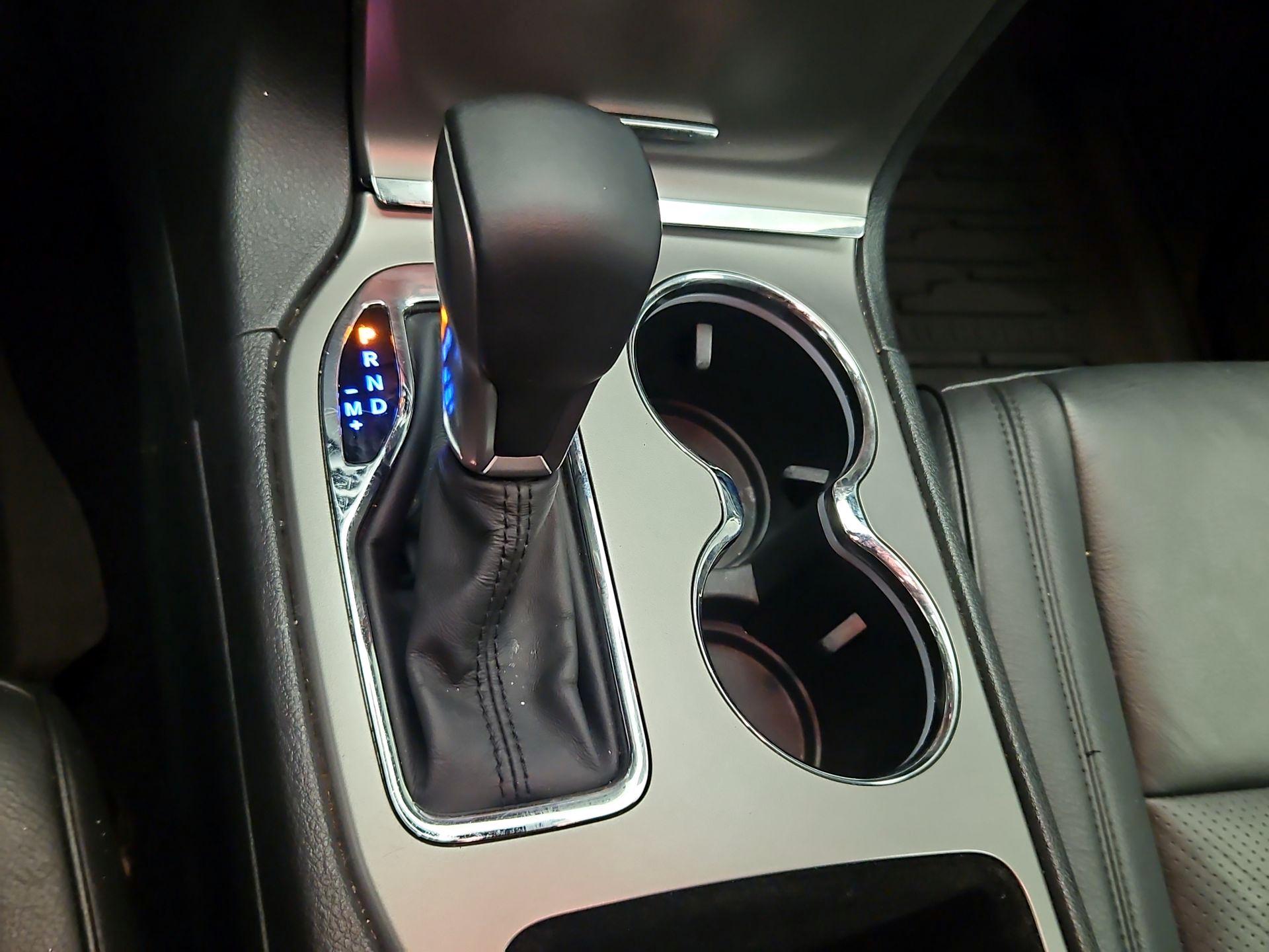 Thumbnail: 2019 Jeep Grand Cherokee - 18