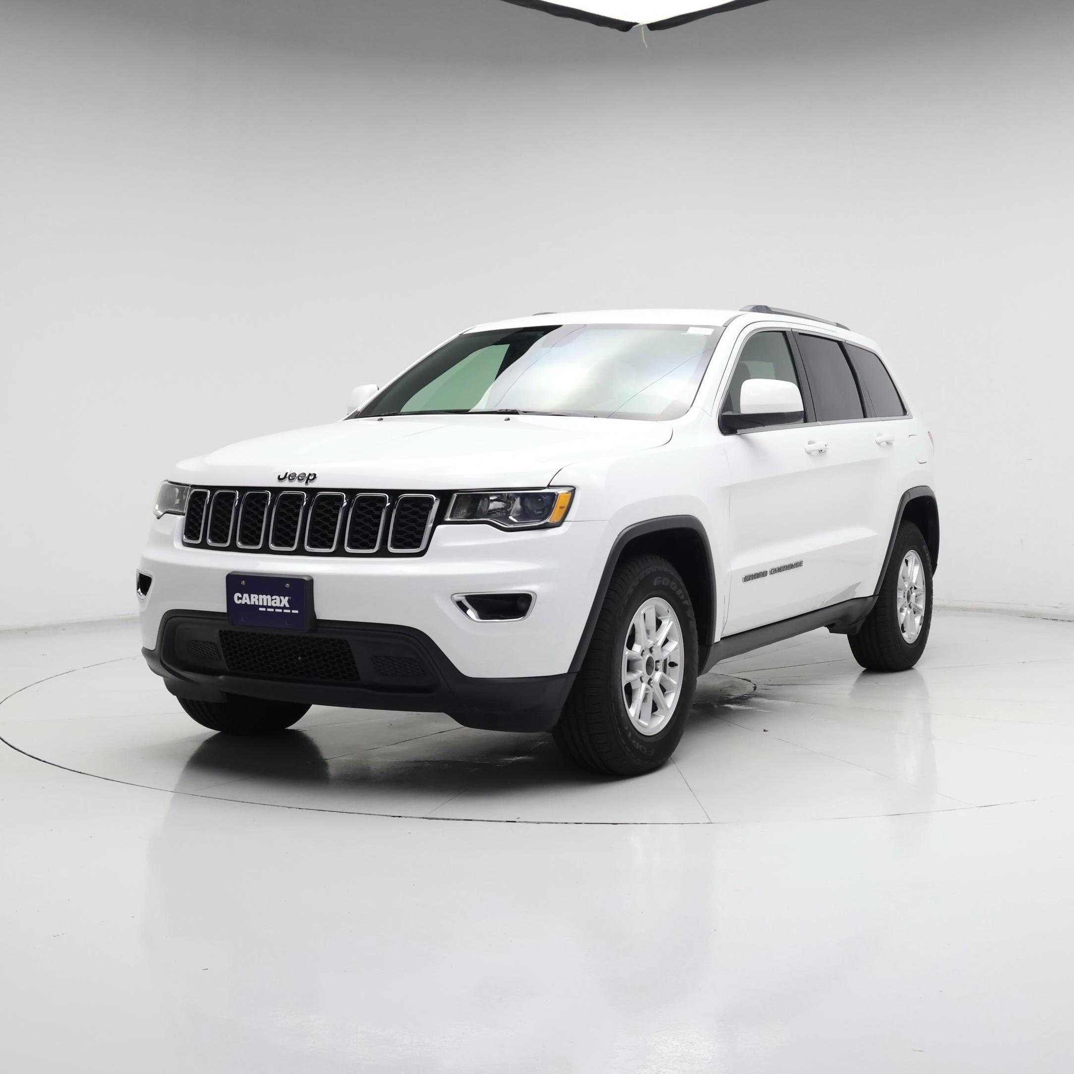 Thumbnail: 2019 Jeep Grand Cherokee - 4