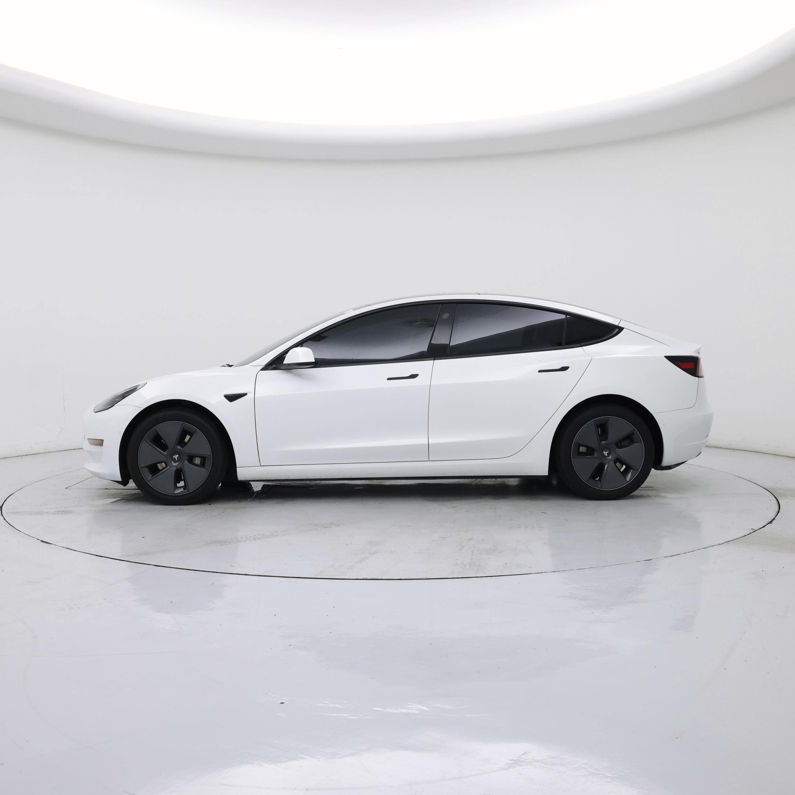 Thumbnail: 2022 Tesla Model 3 - 3